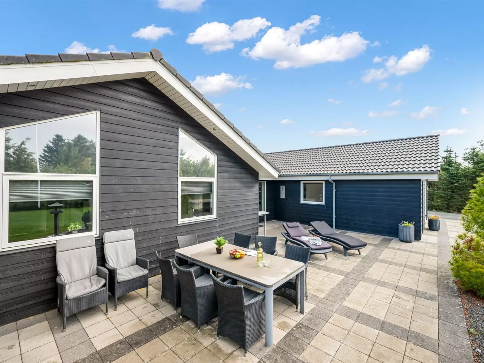 "Billa" - 450m from the sea-Dehors