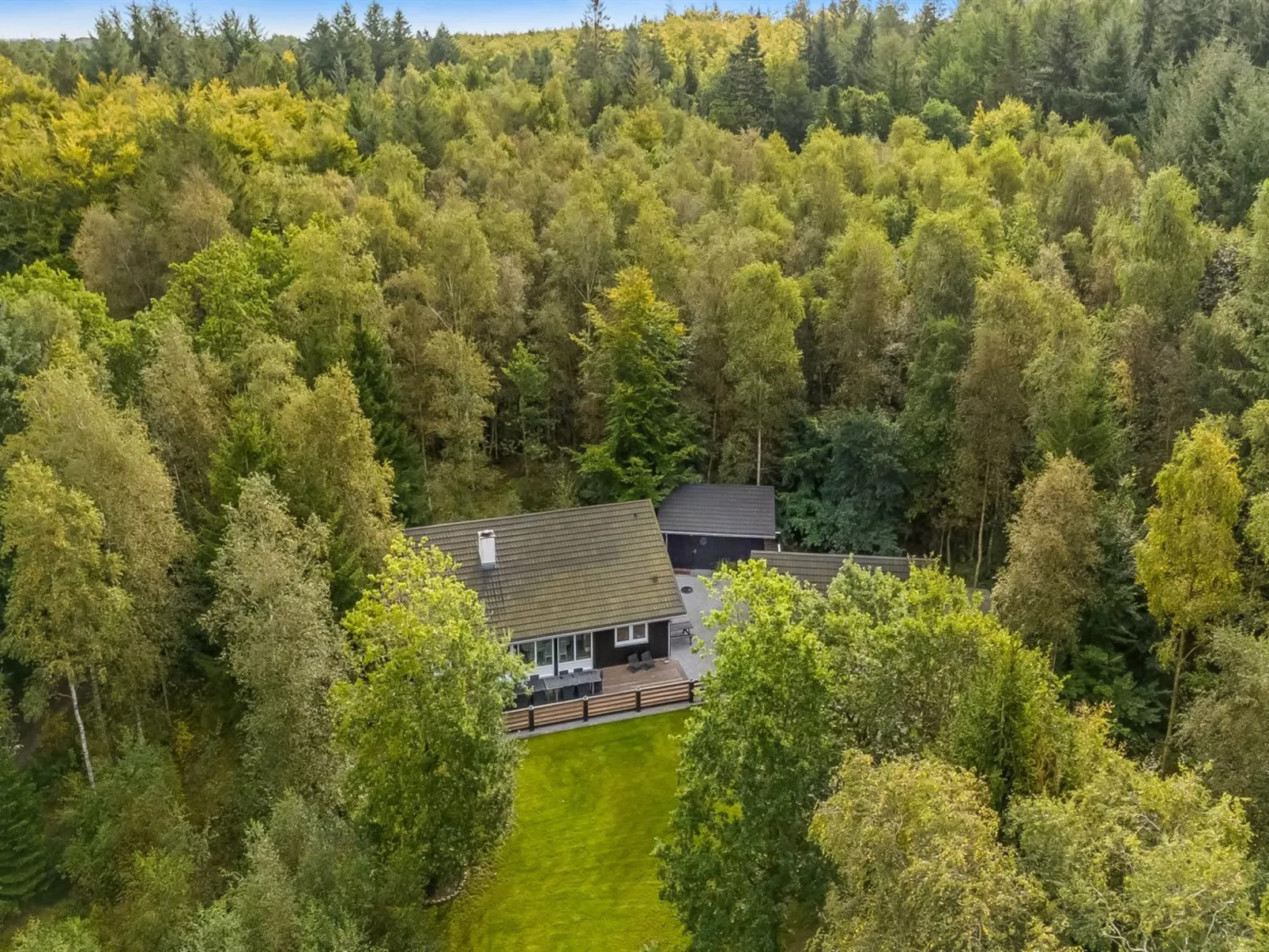 "Vicente" - 14km to the fjord-Outside