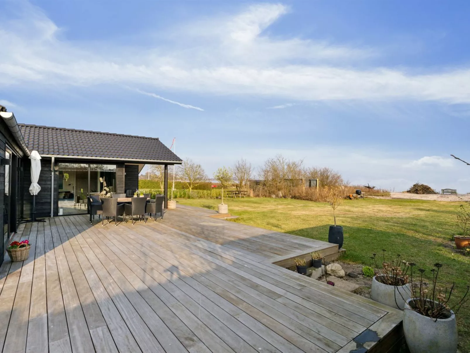 "Viveke" - 10m from the sea-Draußen