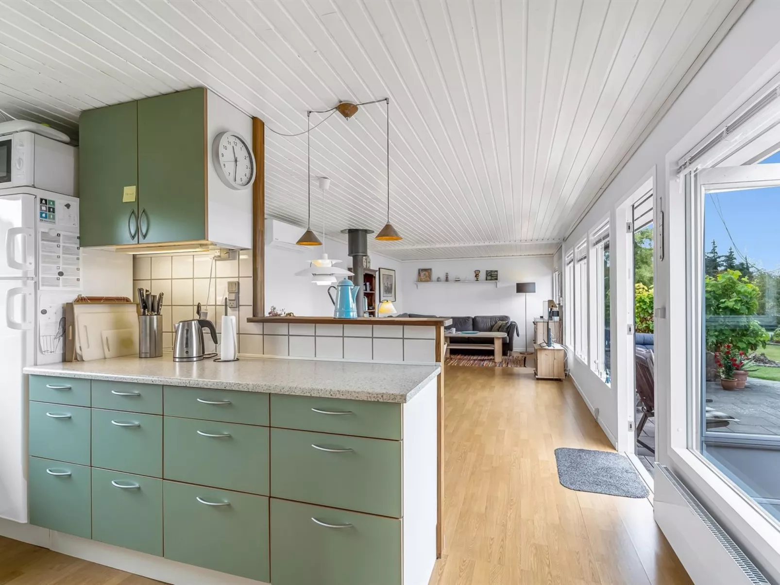 "Tenho" - 150m from the sea-Inside