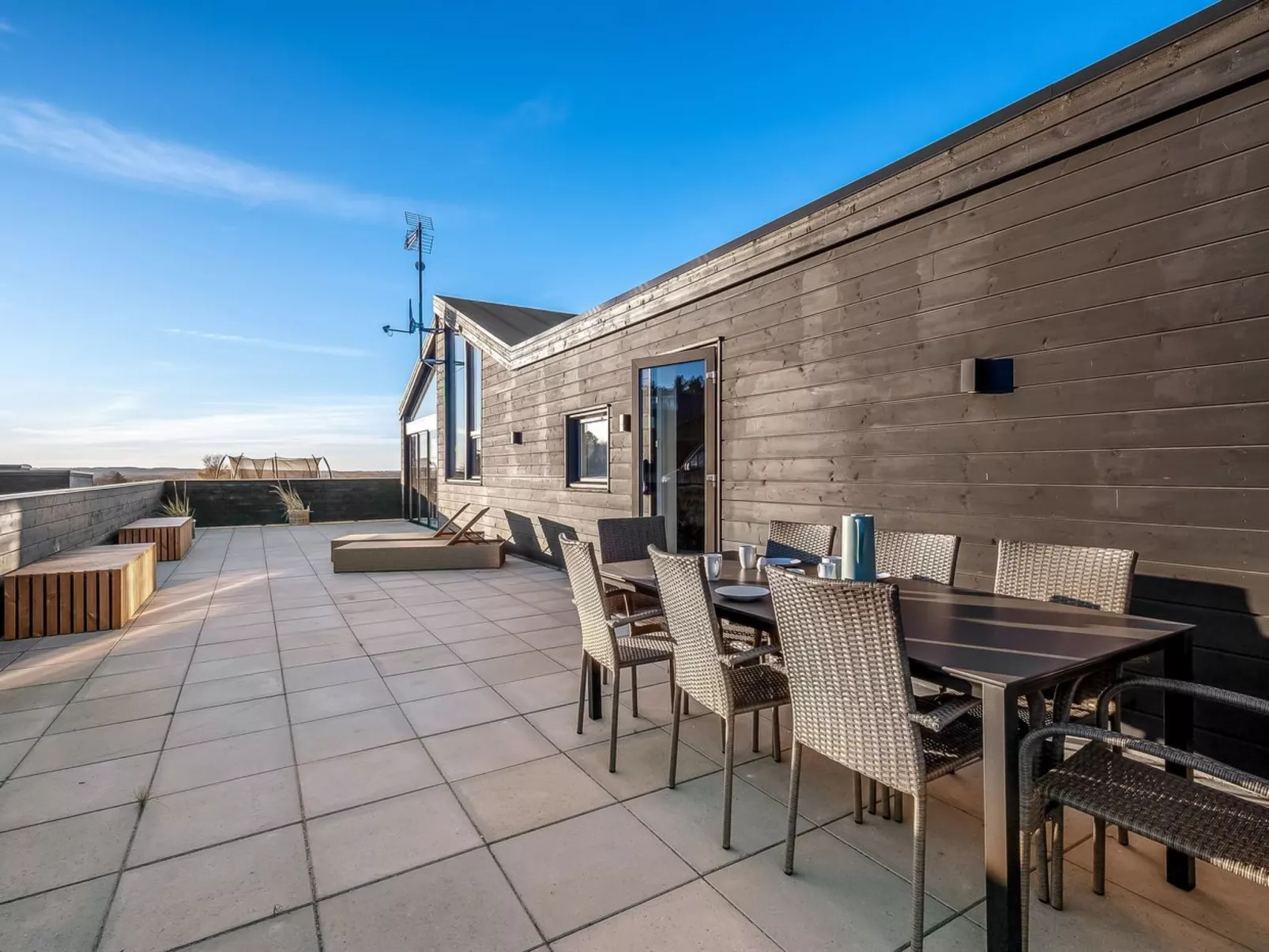 "Hana" - 800m from the sea-Outside