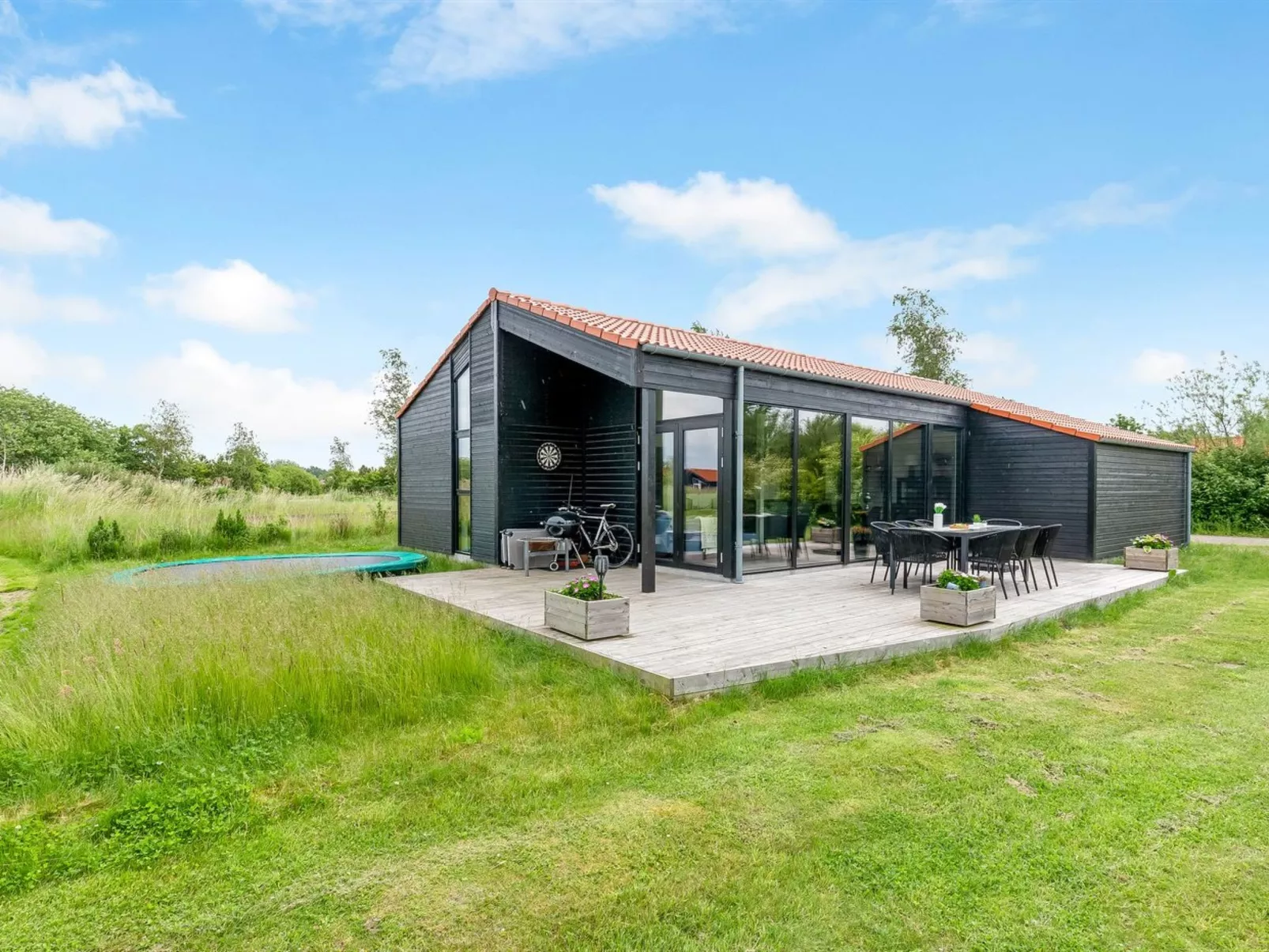 "Dyke" - 1.5km from the sea-Draußen