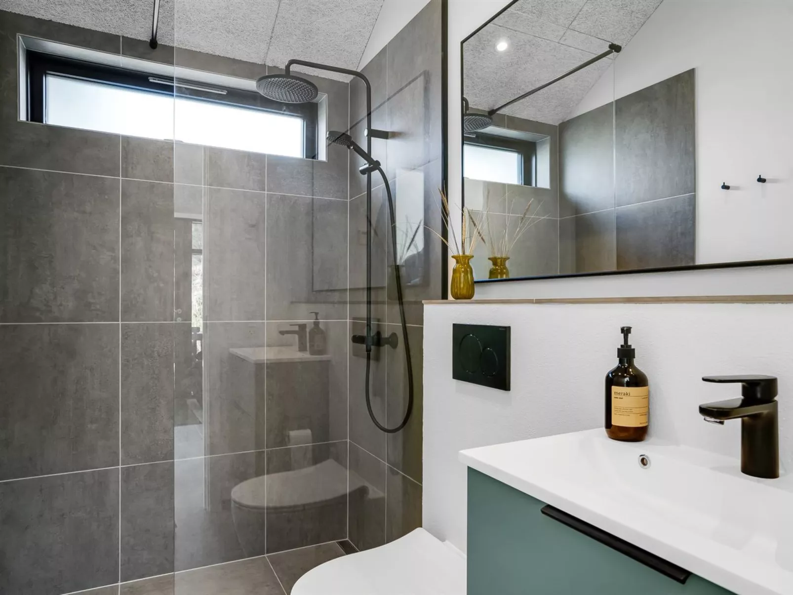 "Helga" - 900m from the sea-Inside