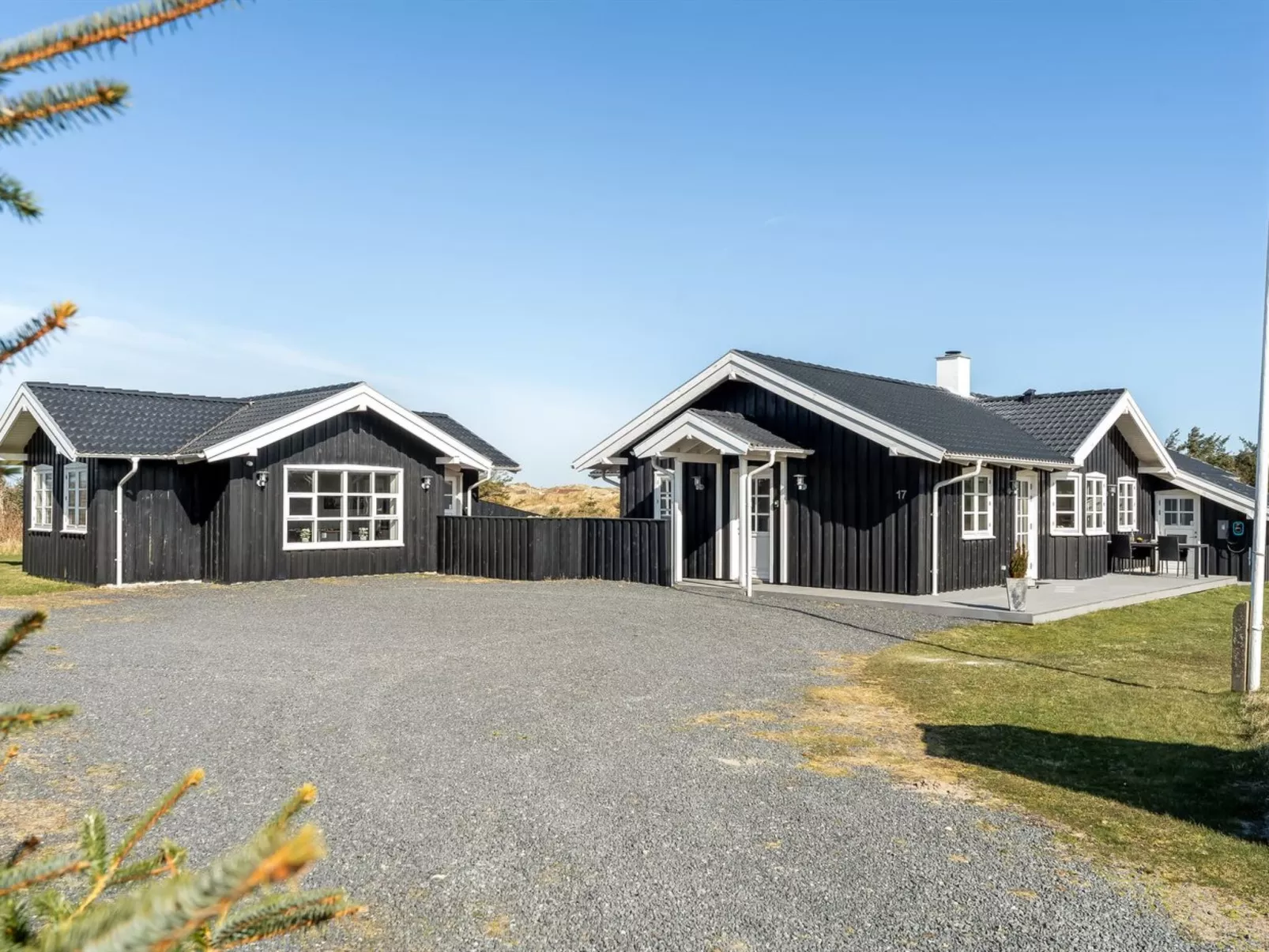 "Djuna" - 550m from the sea-Outside