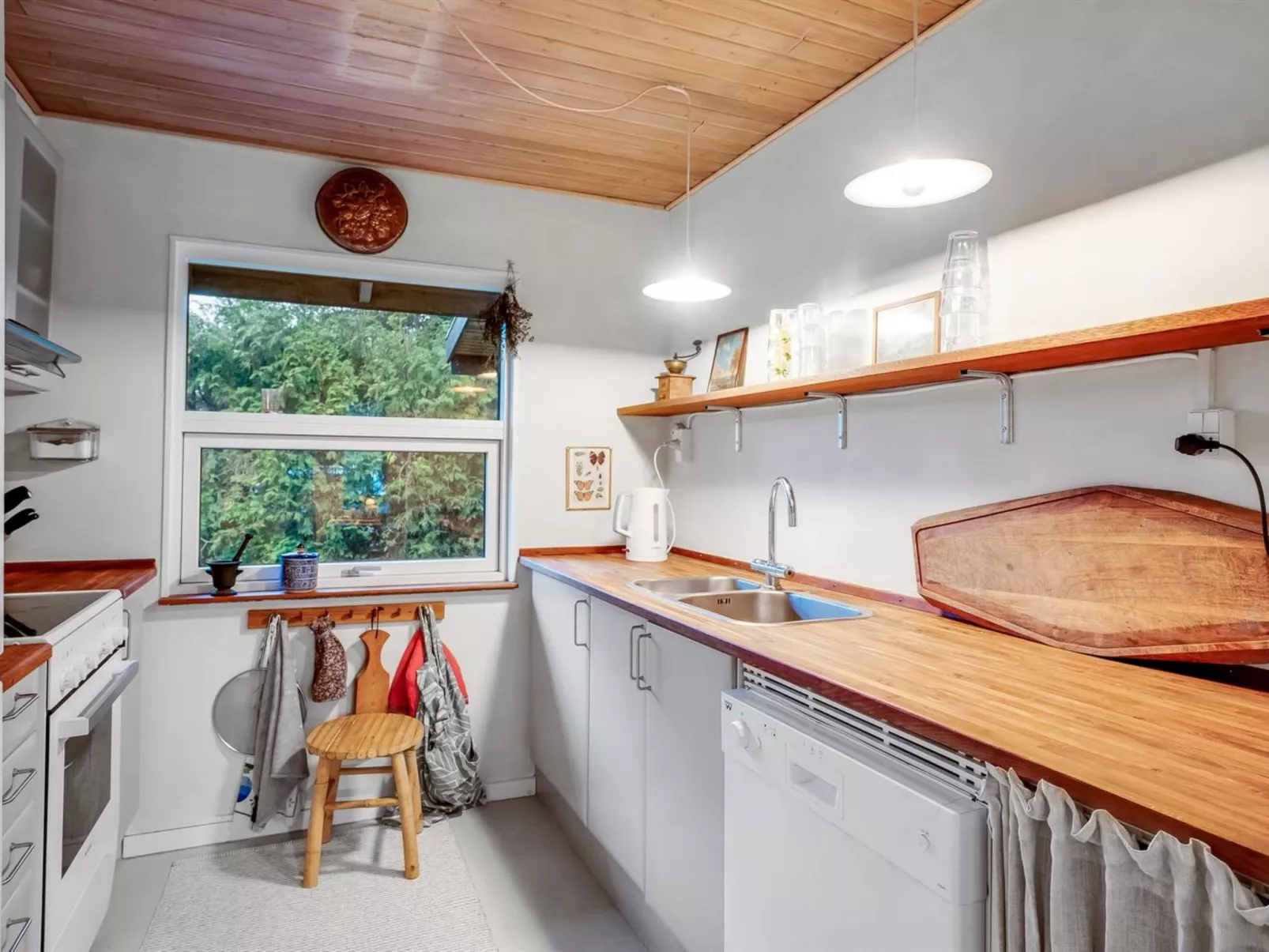 "Floora" - 20m from the sea-Inside