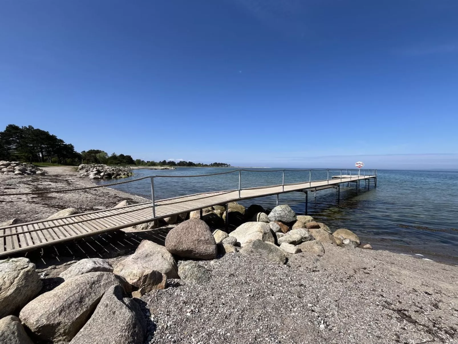 "Hjalmine" - 225m from the sea-Outside