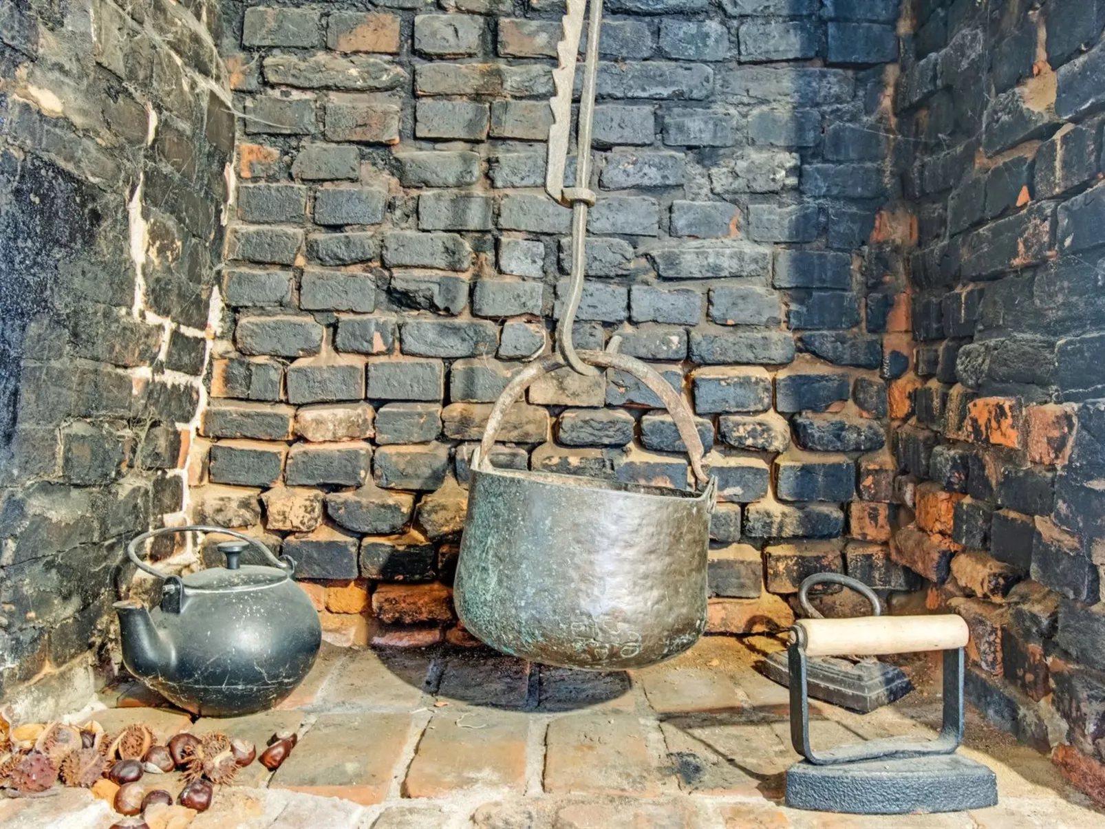 "Deik" - 25km from the sea-Drinnen