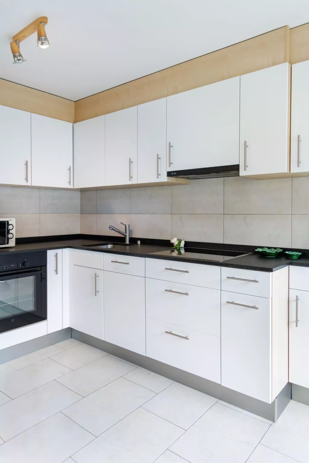 Snow-Fun B 25-Inside