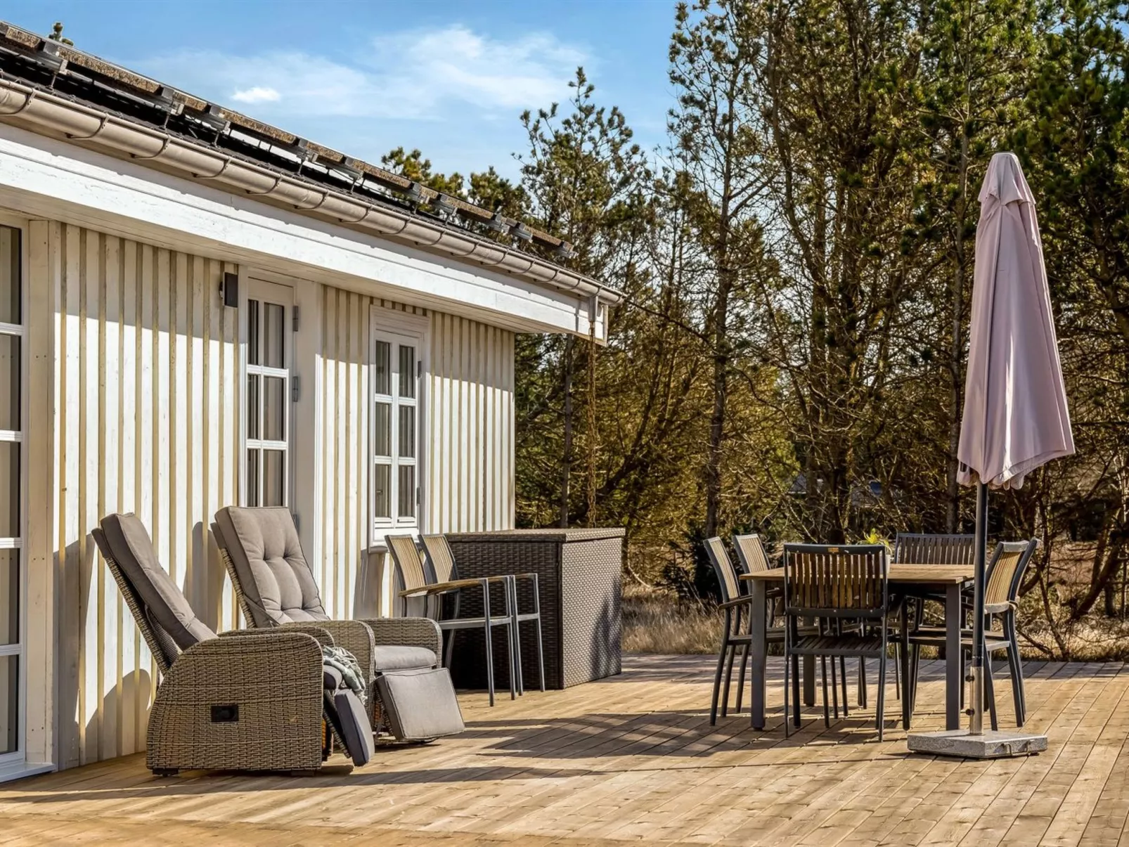 "Toska" - 3km from the sea-Outside