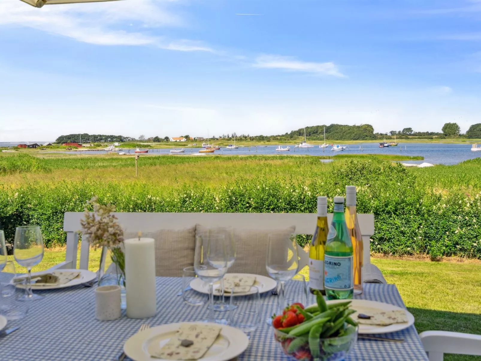 "Devis" - 75m from the sea-Outside