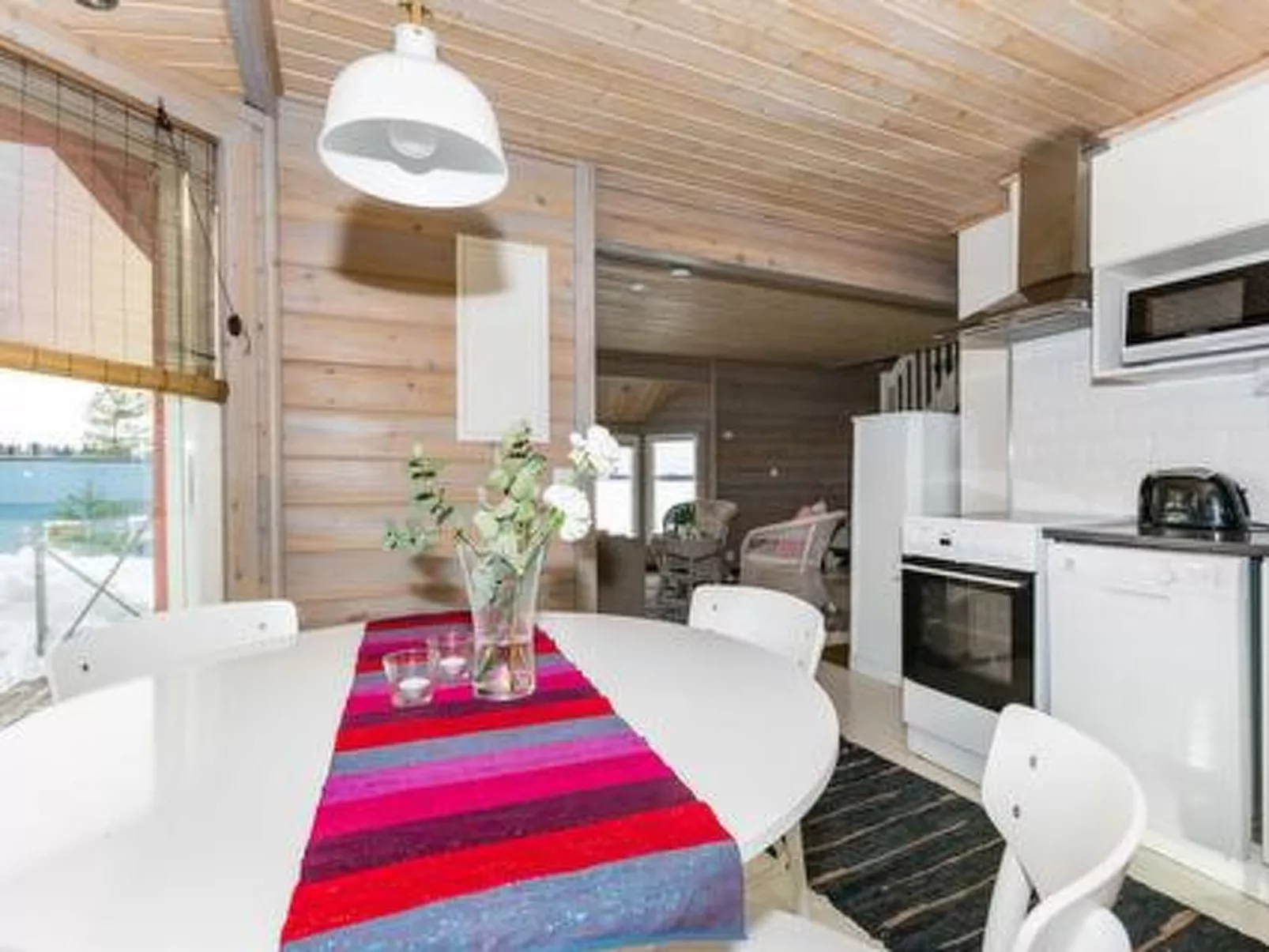 Hästöskata a-Drinnen