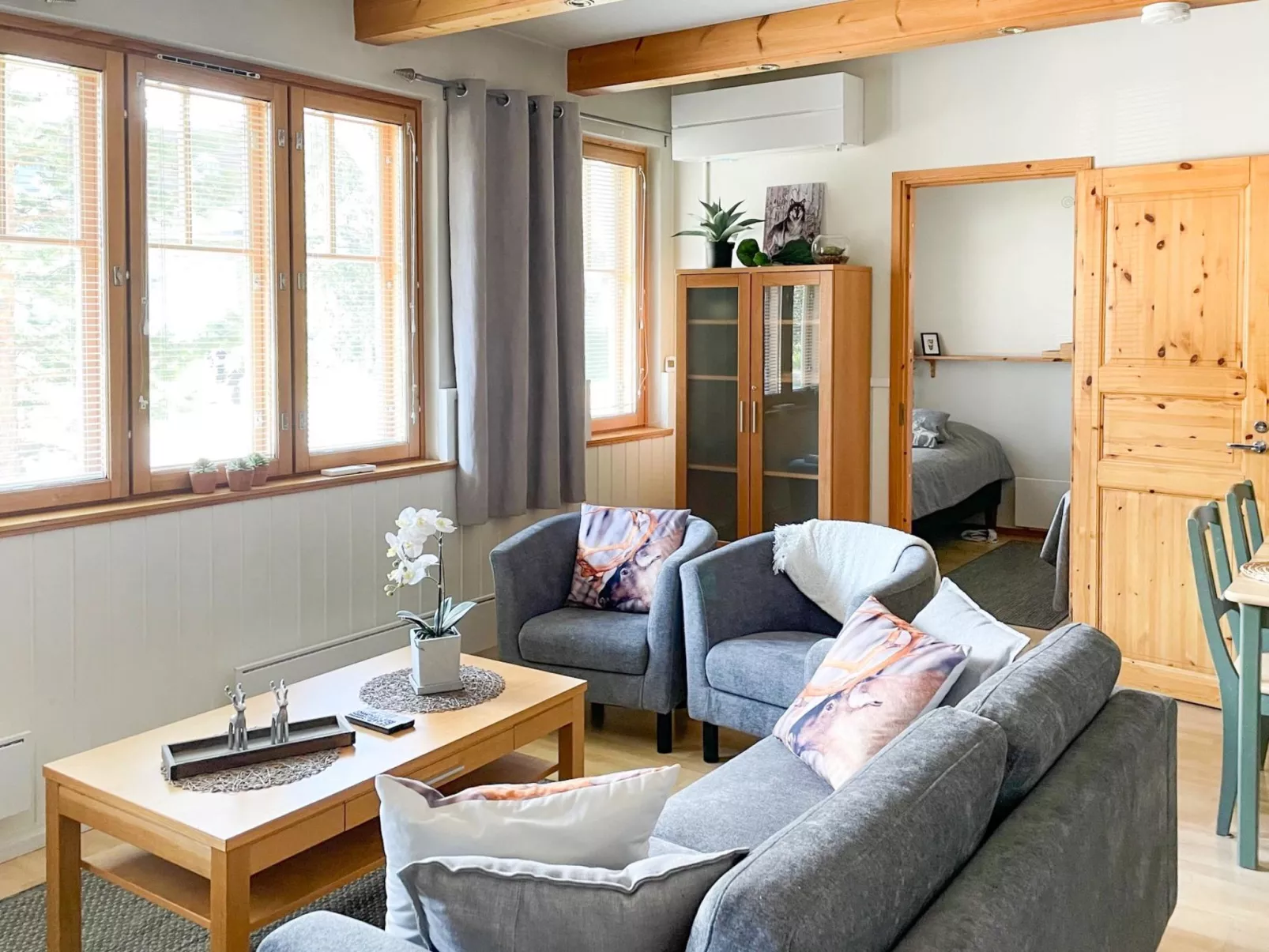 Levin rinnelinna a8-Inside