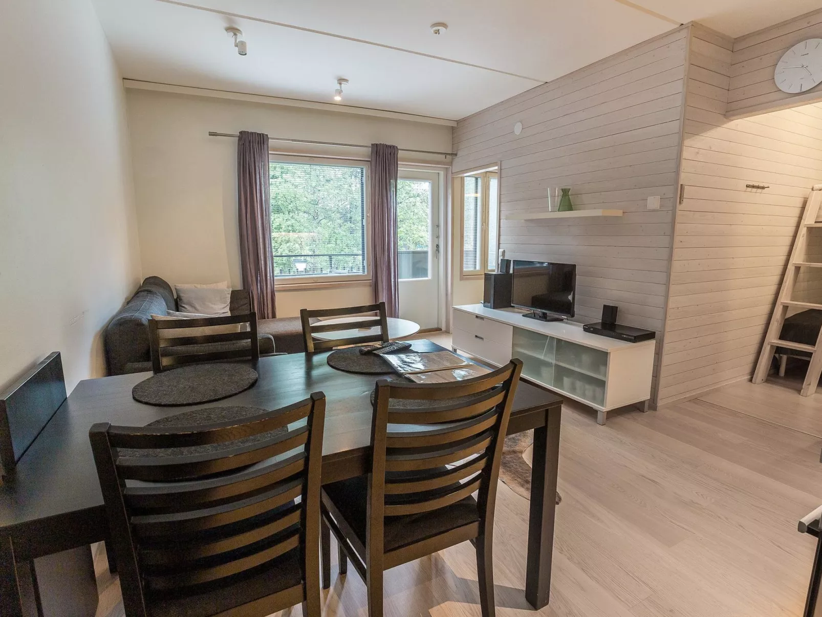 Levin stara c12-Drinnen