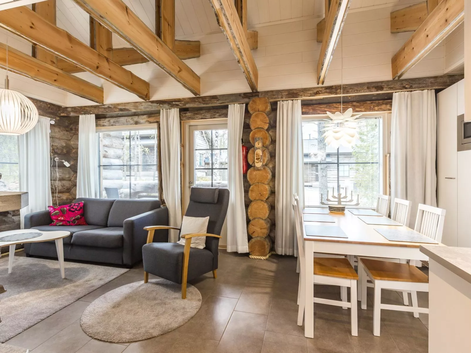 Taruilevi 8 h2-Dedans