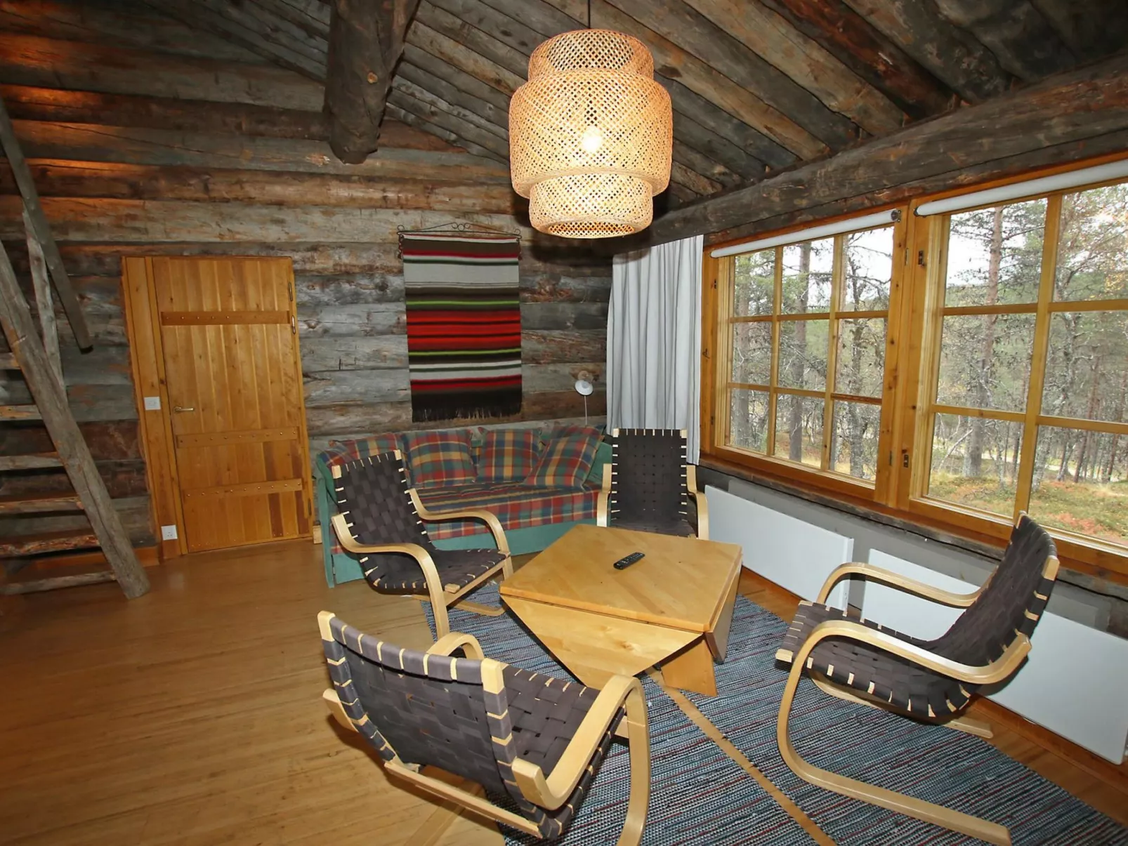 Poromooli a1-Drinnen