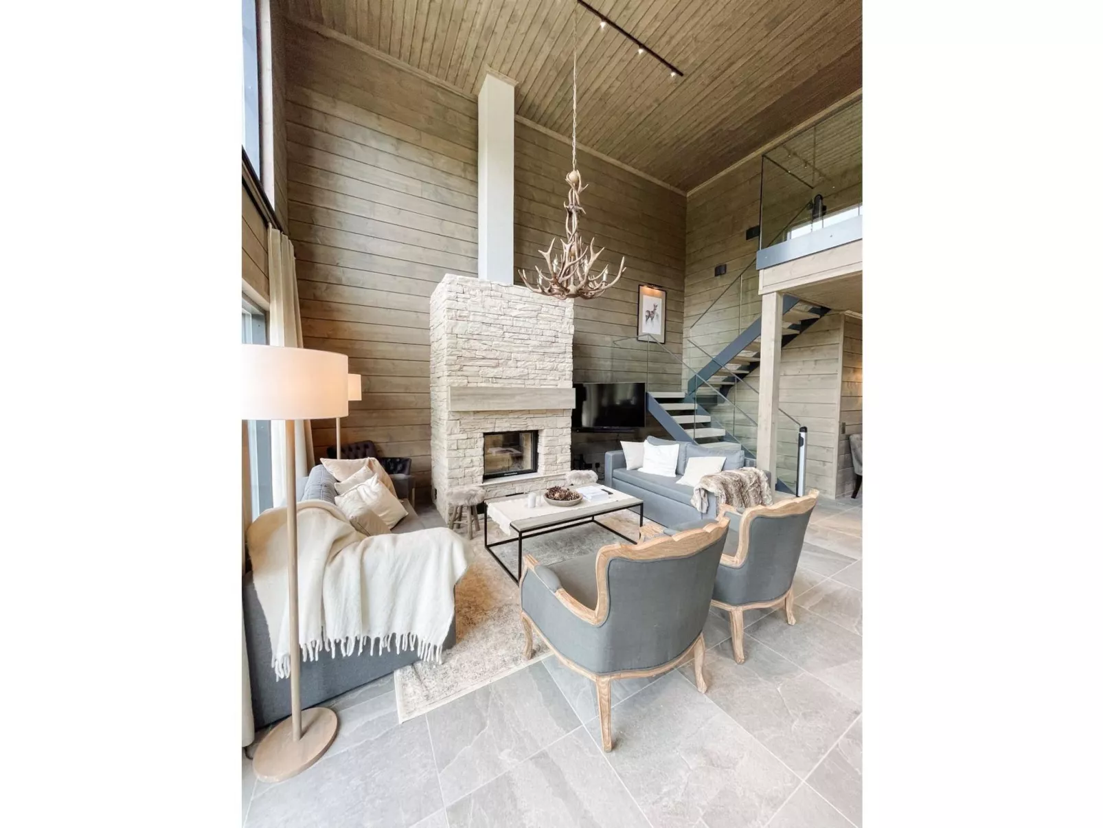 Willa levi west b-Dedans