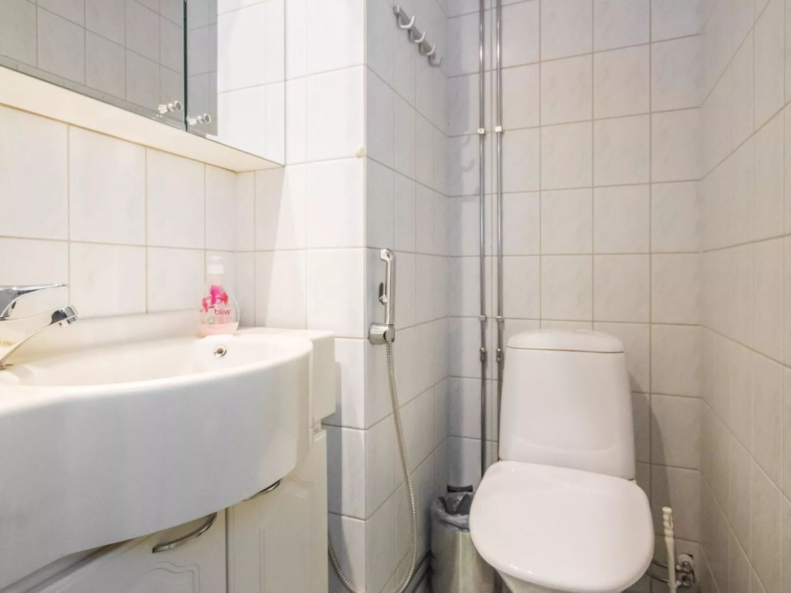 Lomariekko 6 b 7-Inside