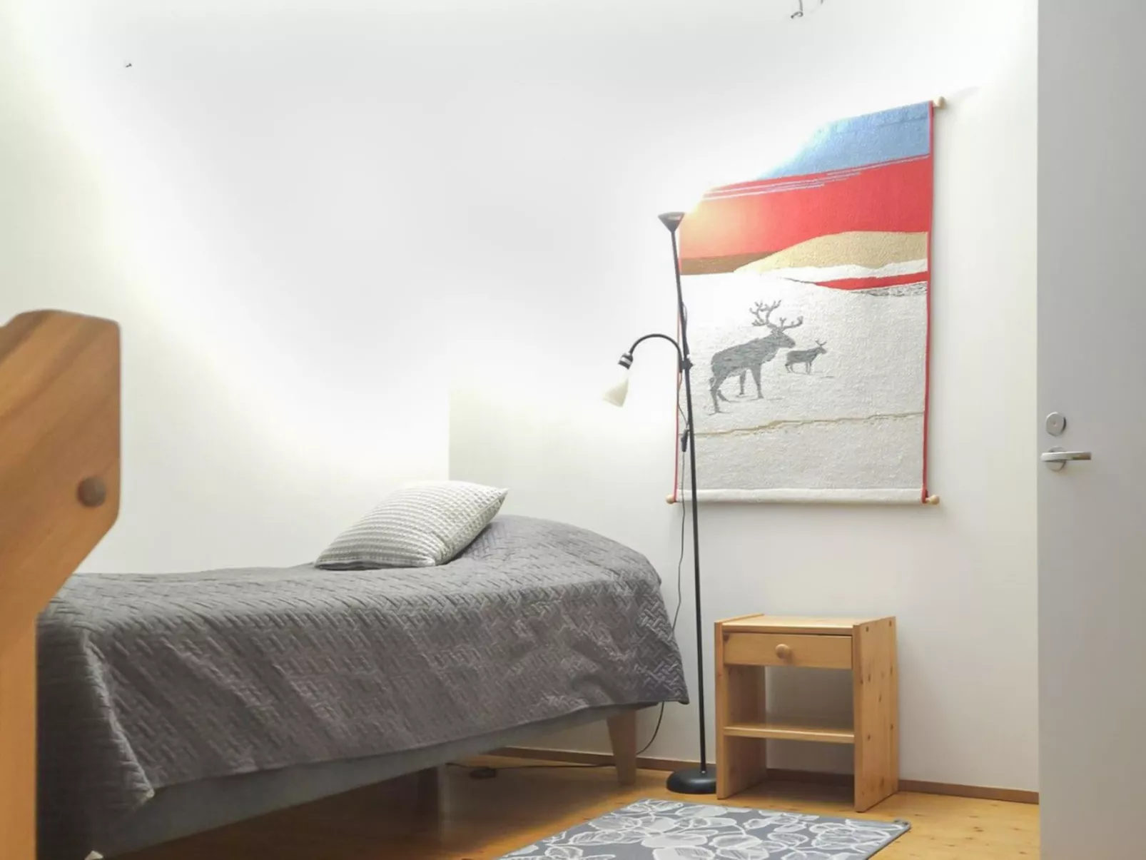 Saarihely a 2-Dedans