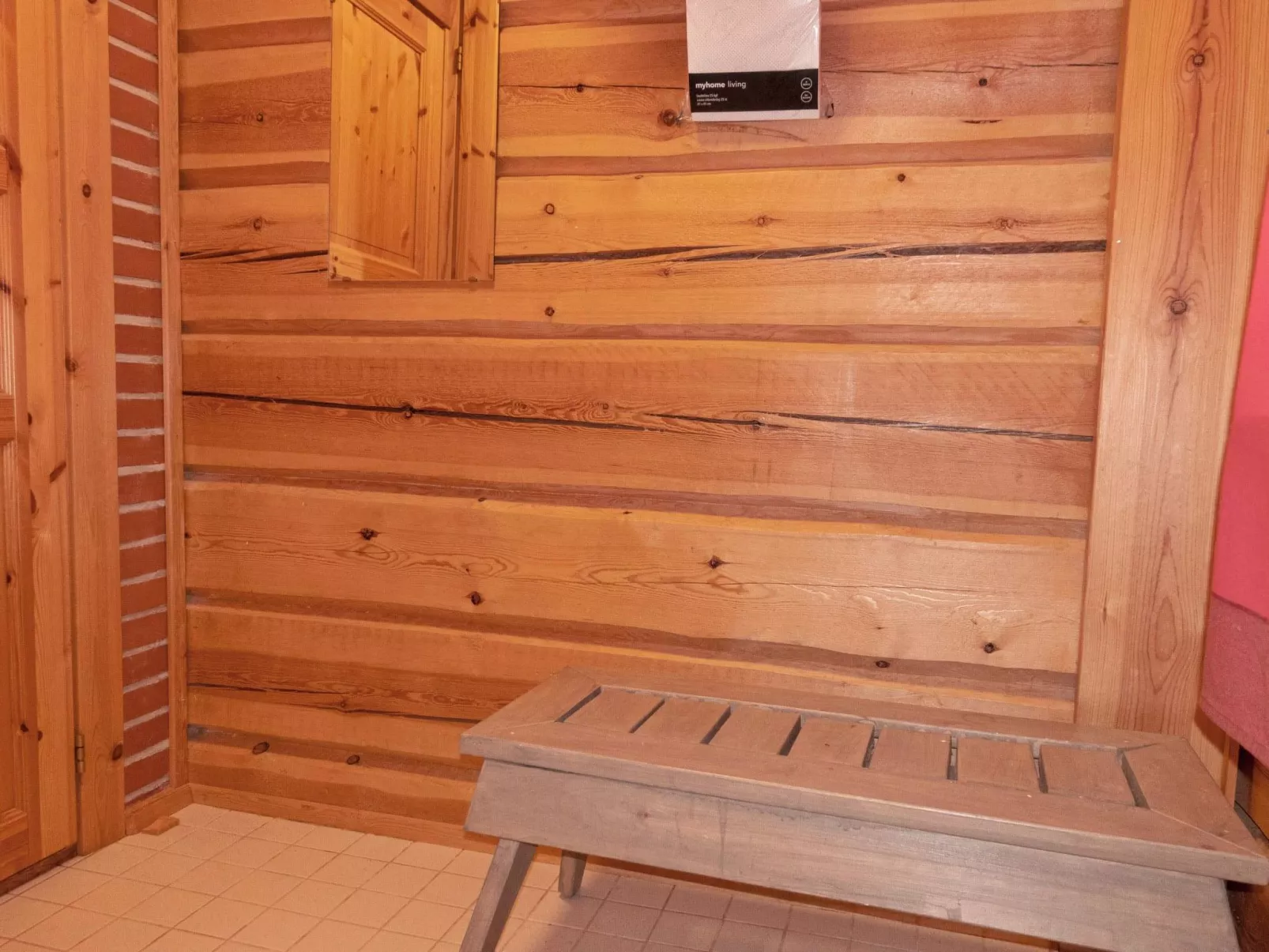 Joulupukin mökki-Dedans