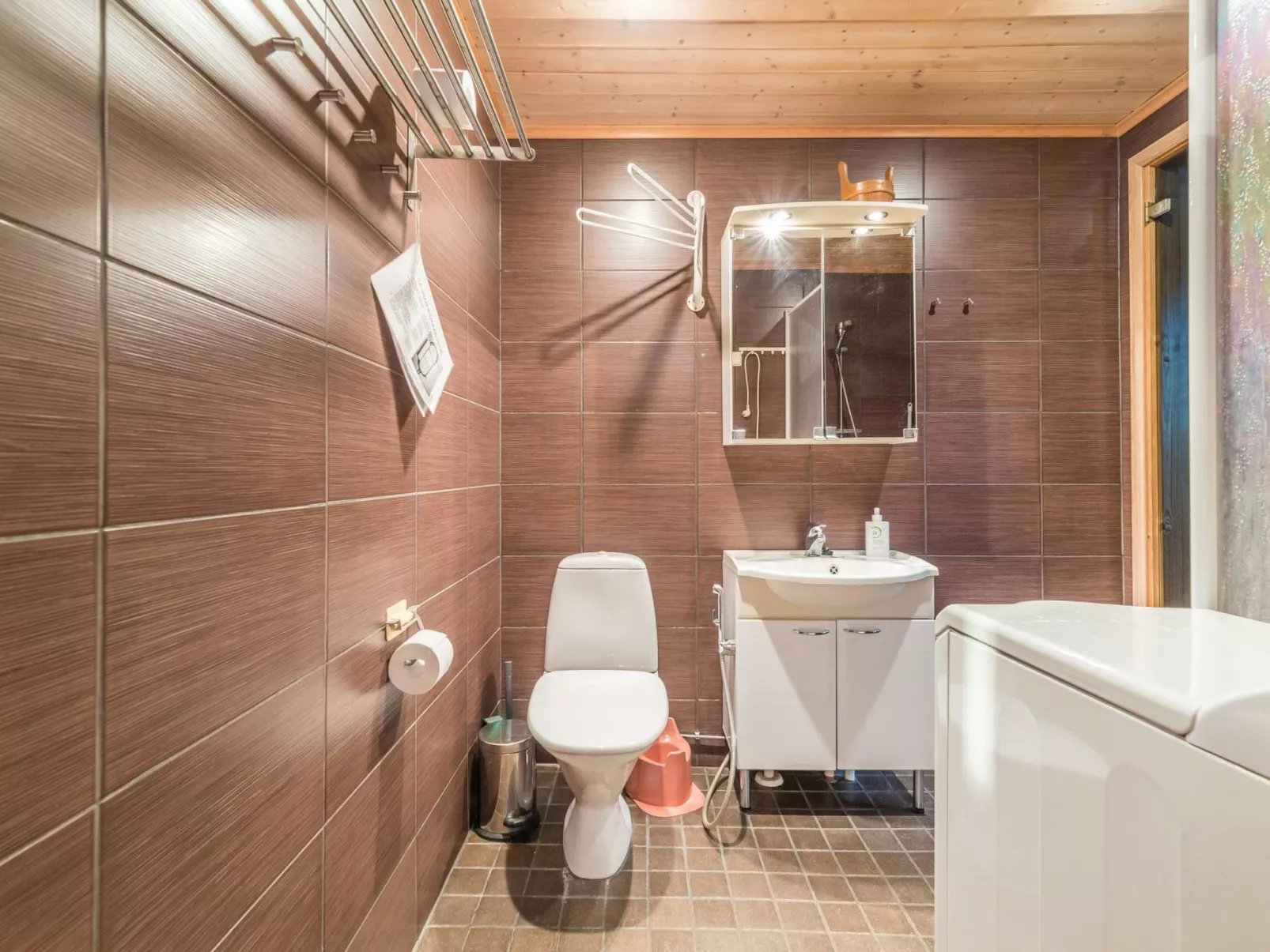 Ylläs outa 1-Dedans