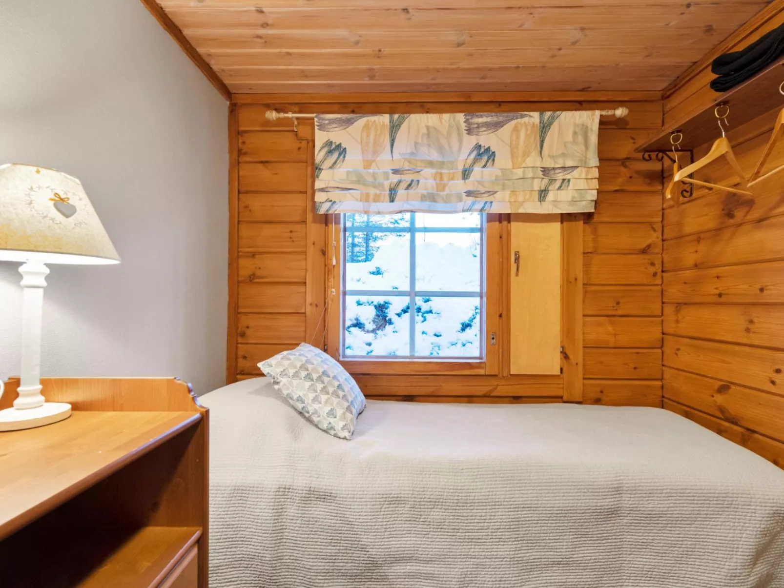 Lomaylläs maja, palovaarankaarre 6 a-Dedans