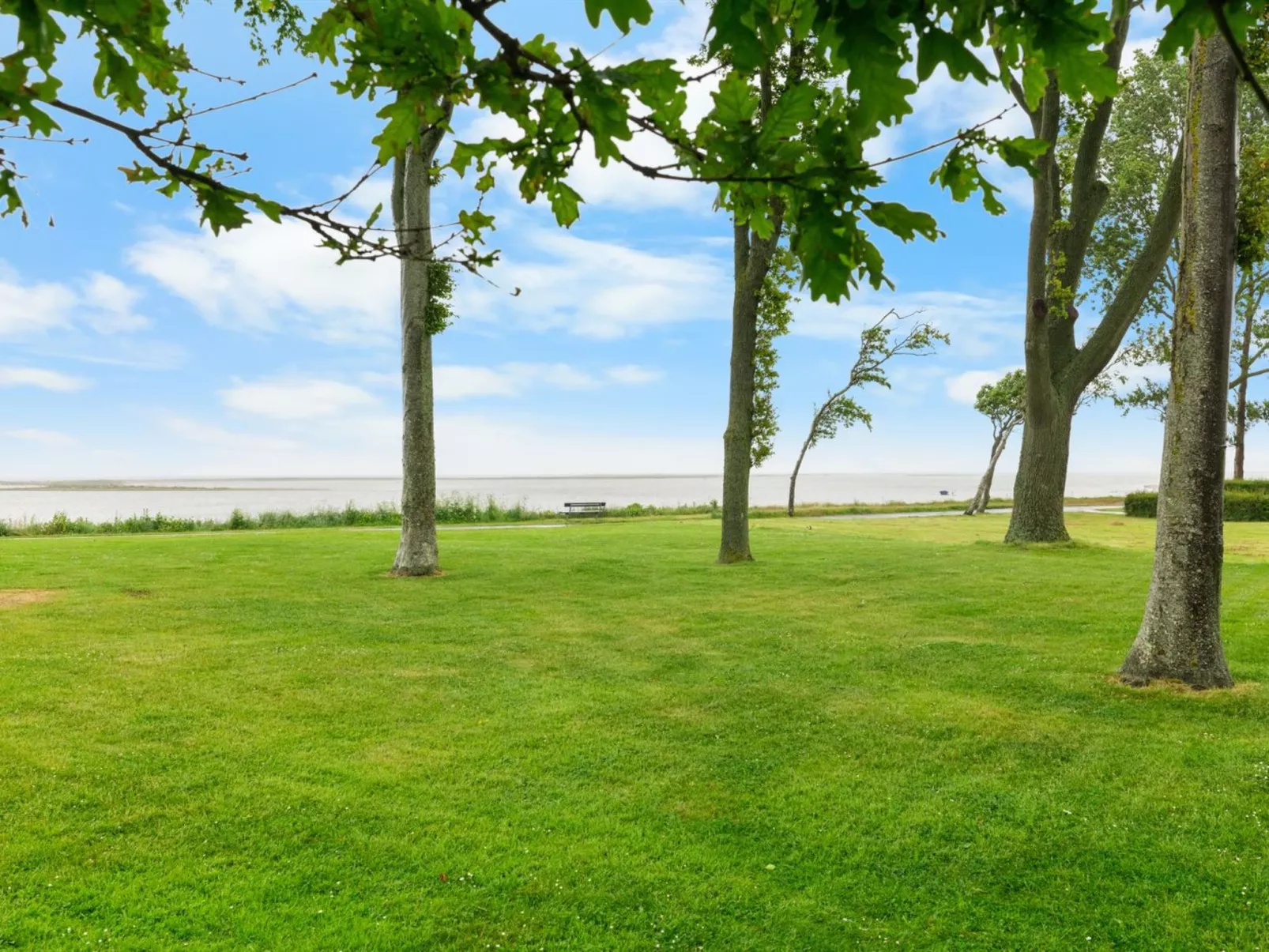 "Kari" - 50m from the sea-Outside