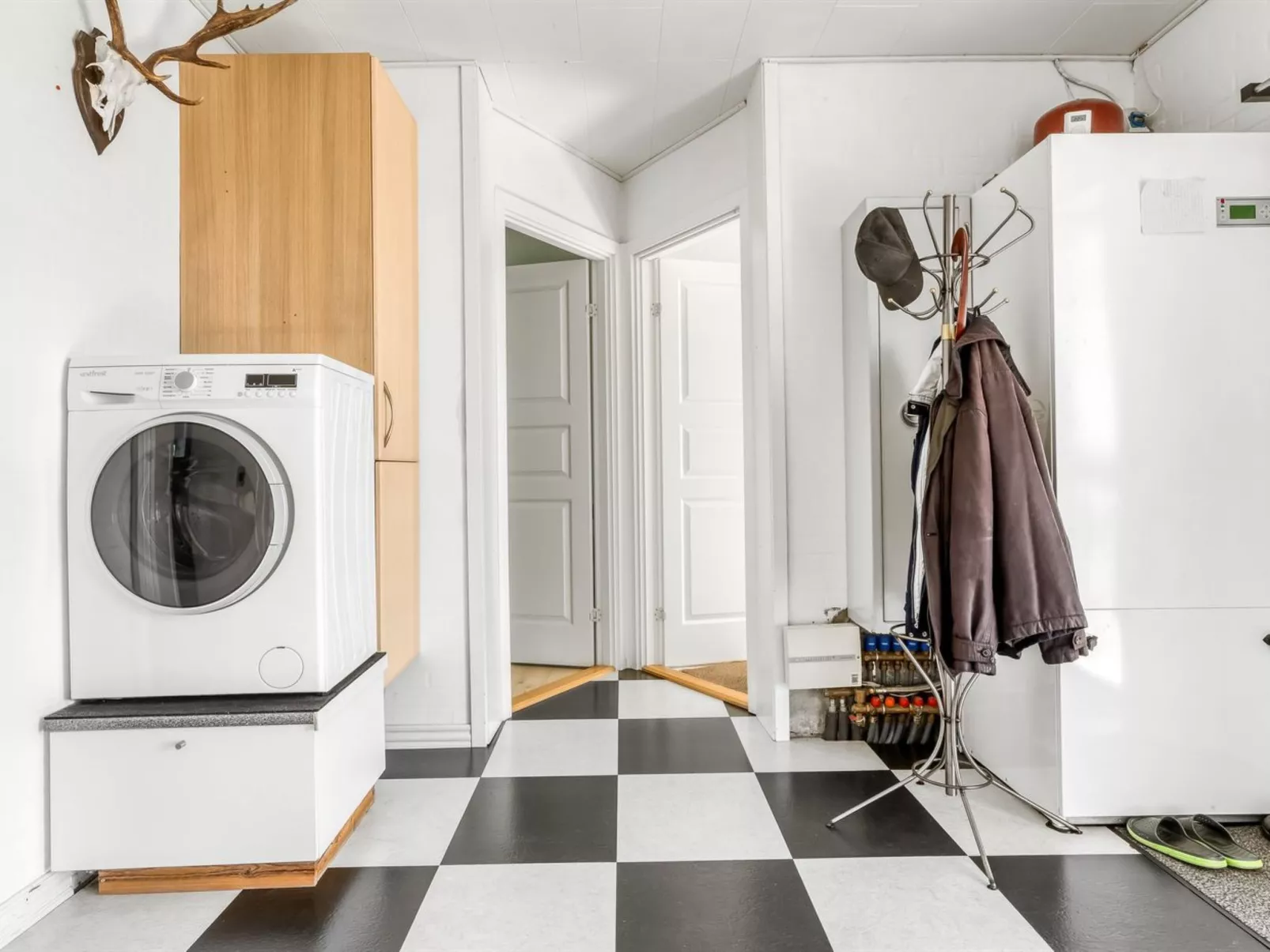 "Kora" - 2km from the sea-Drinnen