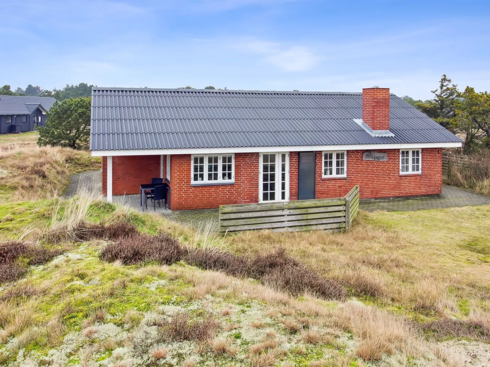 "Uddi" - 1.3km from the sea-Dehors