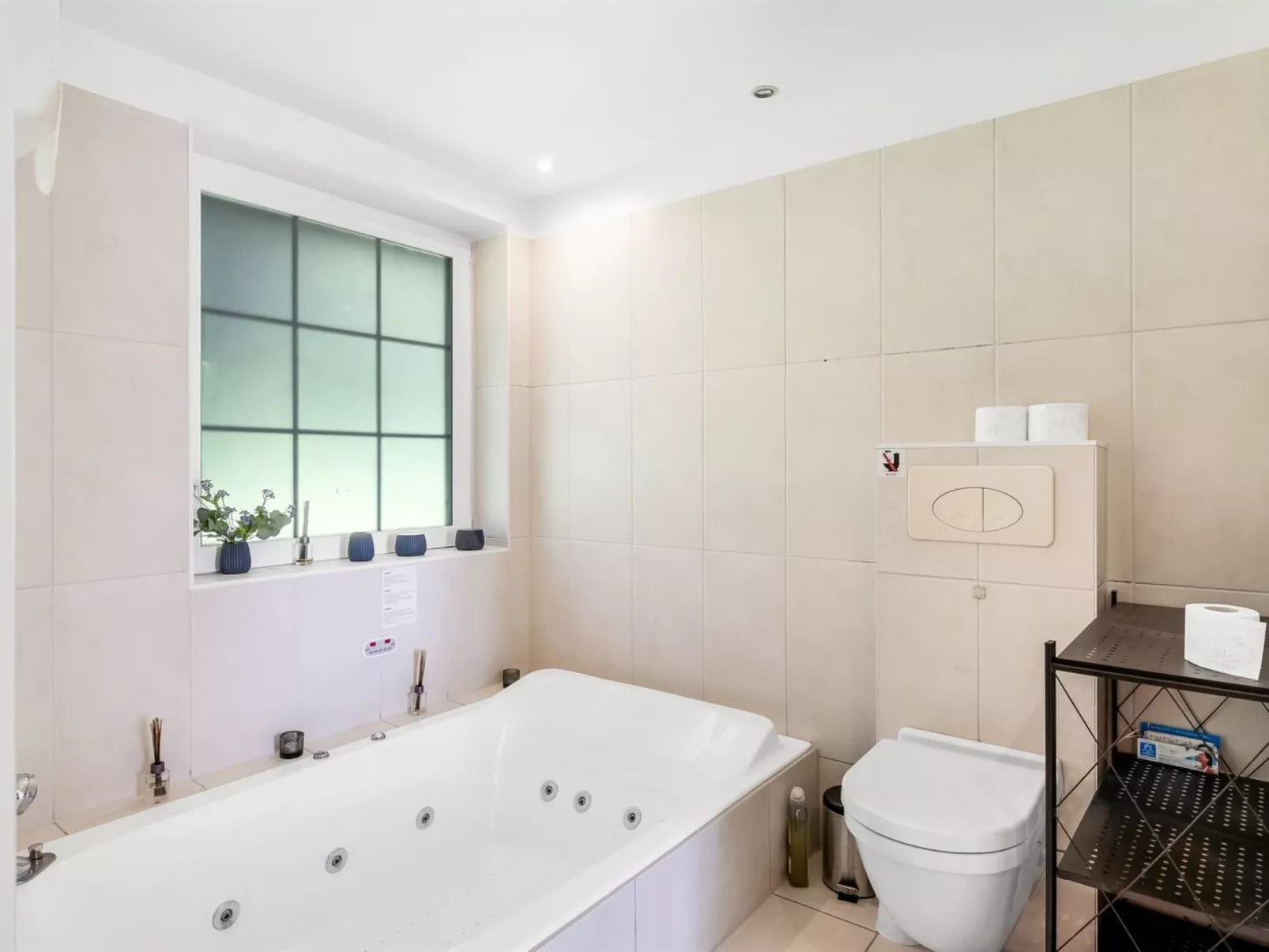 "Matild" - 250m from the sea-Inside