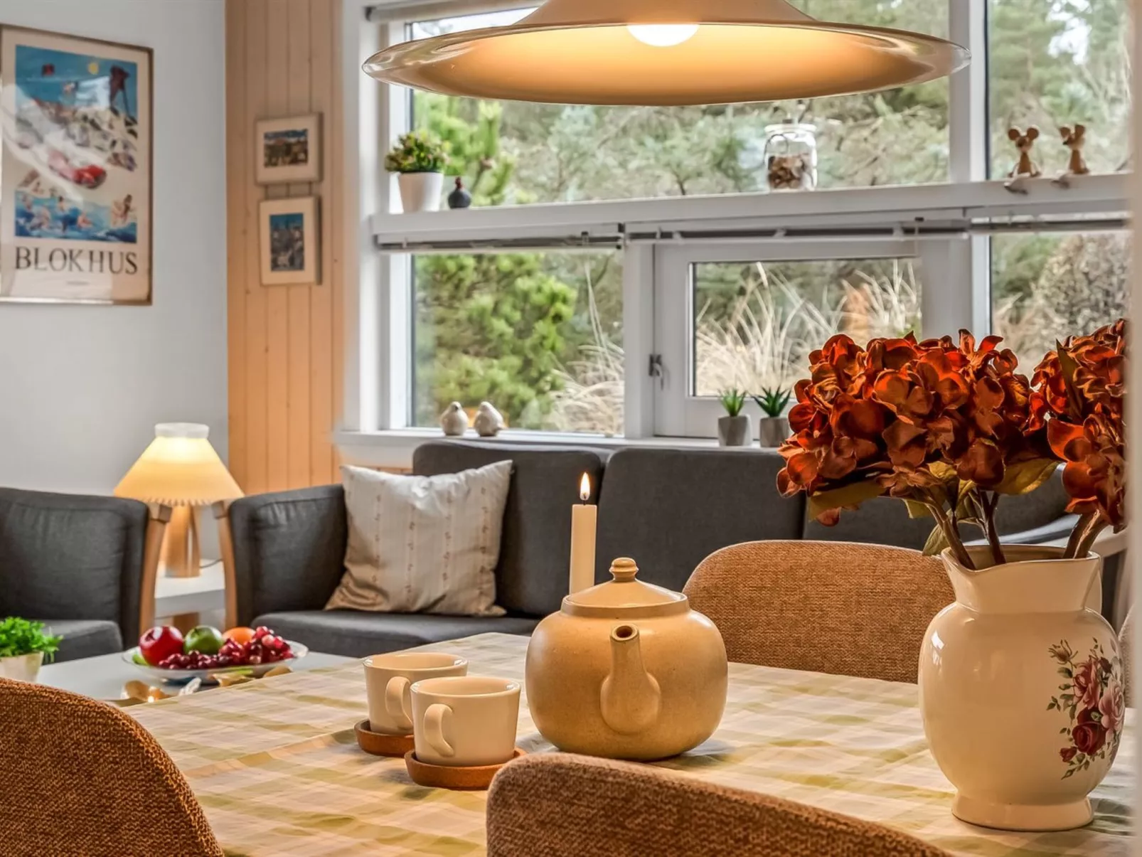 "Annemone" - 900m from the sea-Dedans