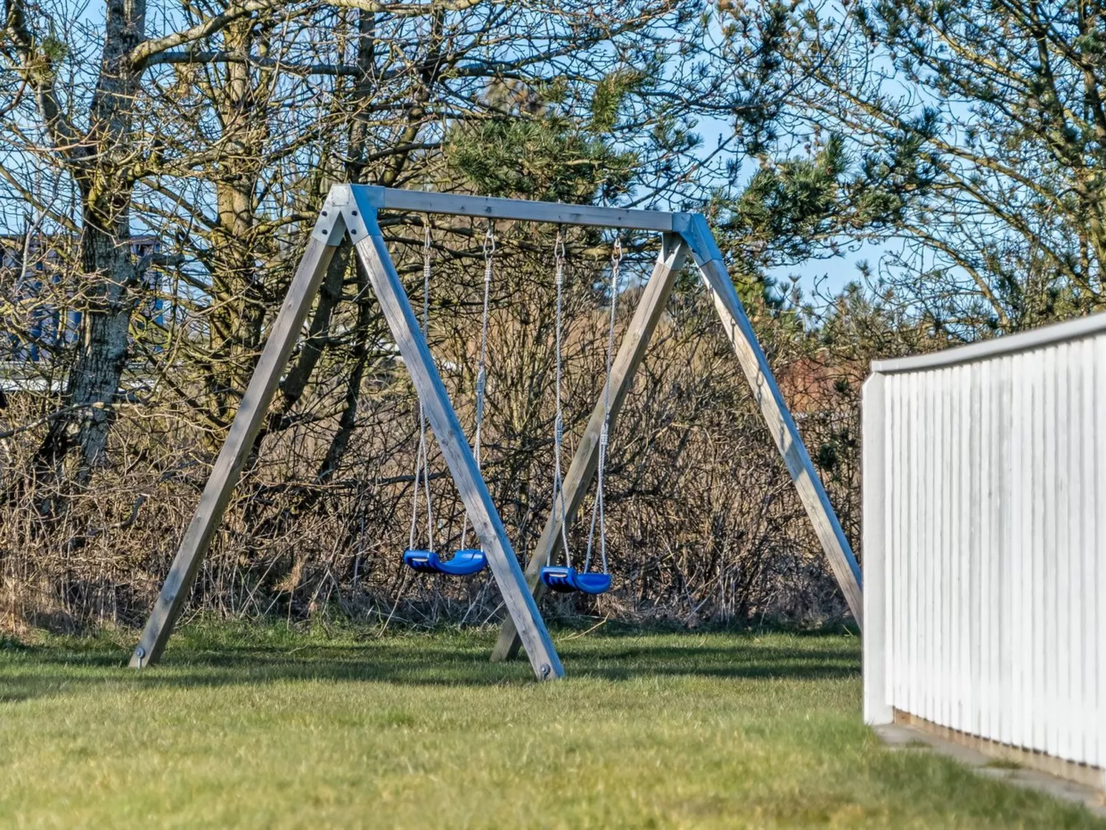 "Henri" - 1.2km from the sea-Outside