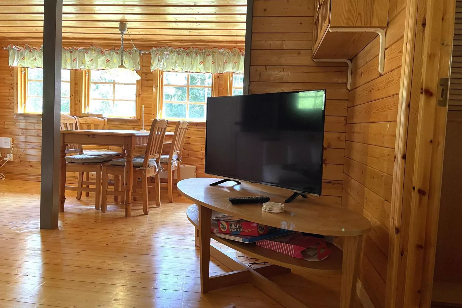 8 person holiday home in Rejmyre-By Traum-Indoor