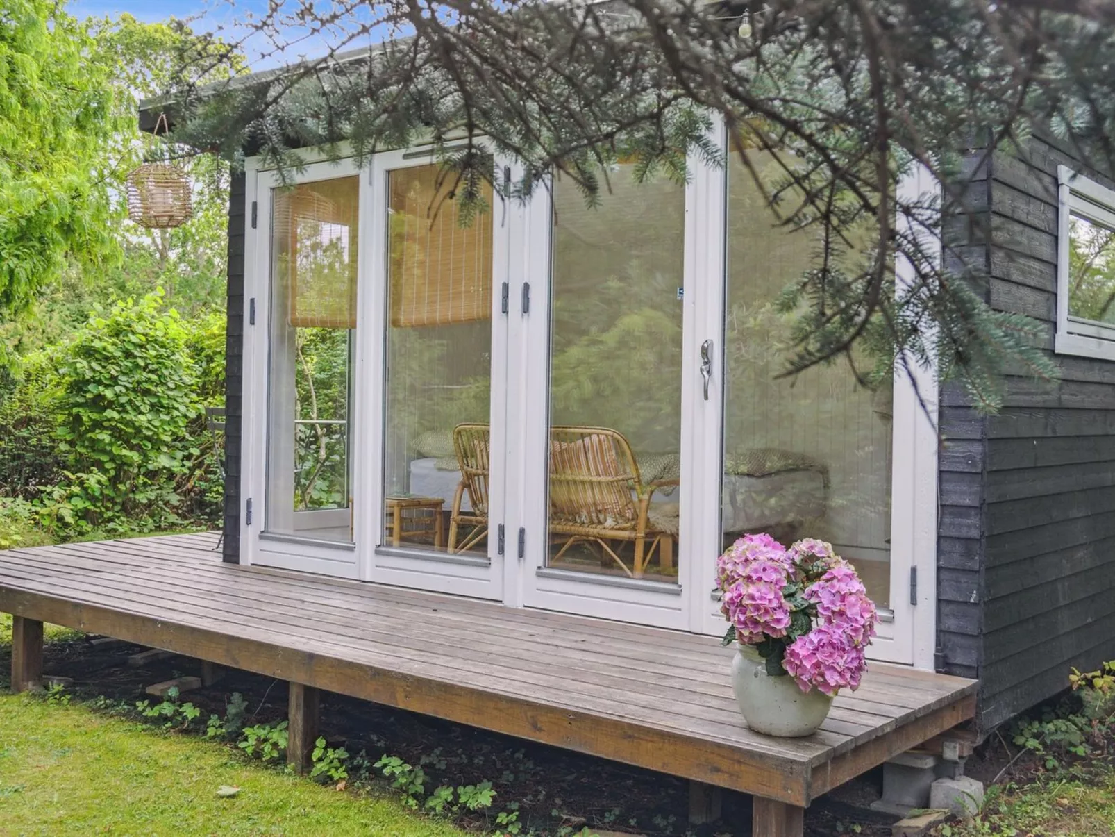 "Lauri" - 2.3km from the sea-Inside