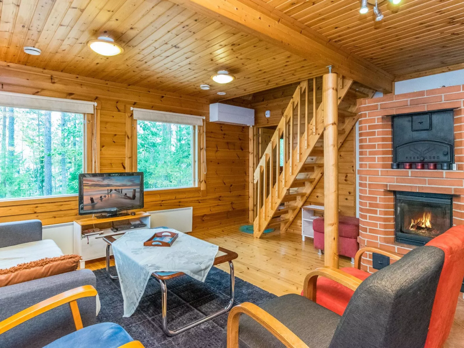 Metsola / huilinpaikka-Dedans