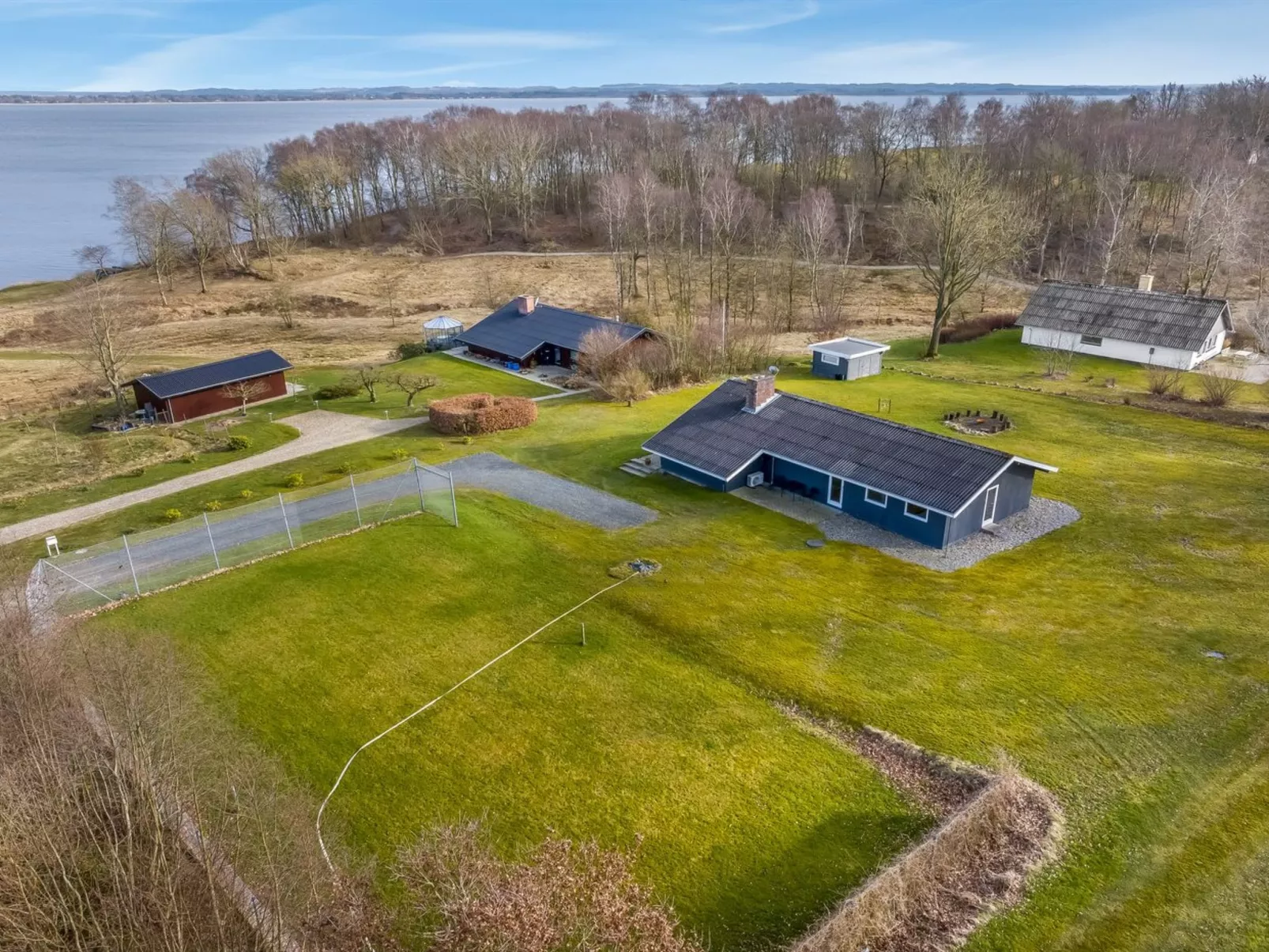 "Tosti" - 180m to the fjord-Outside