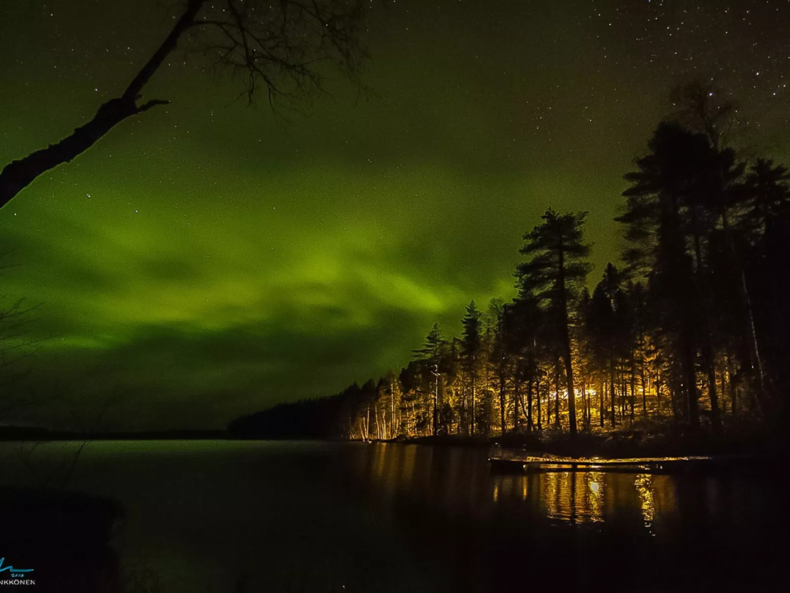 Villa kukkula-Drinnen