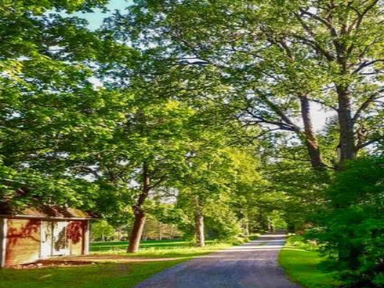 Virtaan väentupa-Drinnen