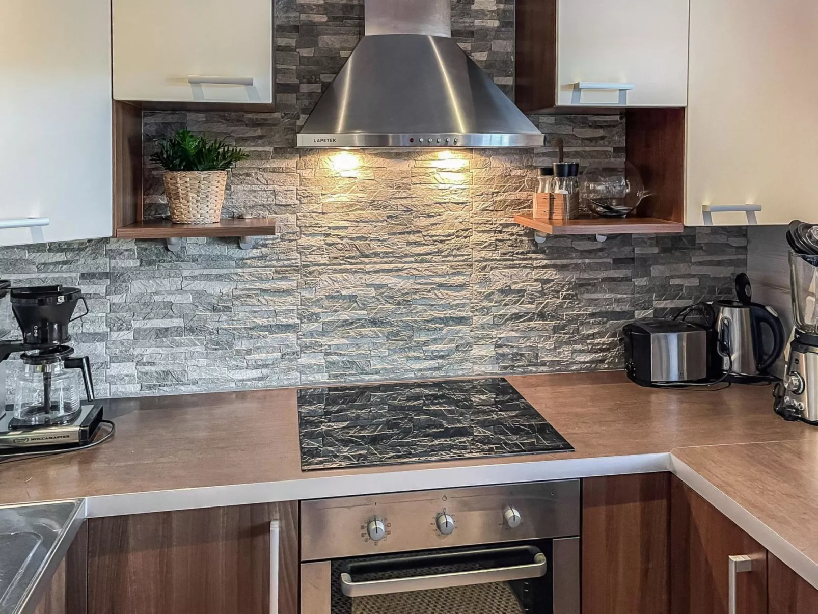 Vuosselinkulma 4-Dedans