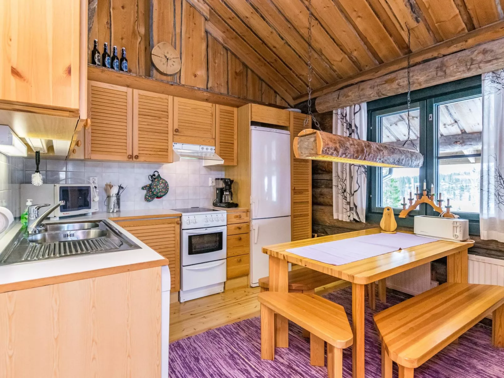 Saaruanaho h1-Dedans