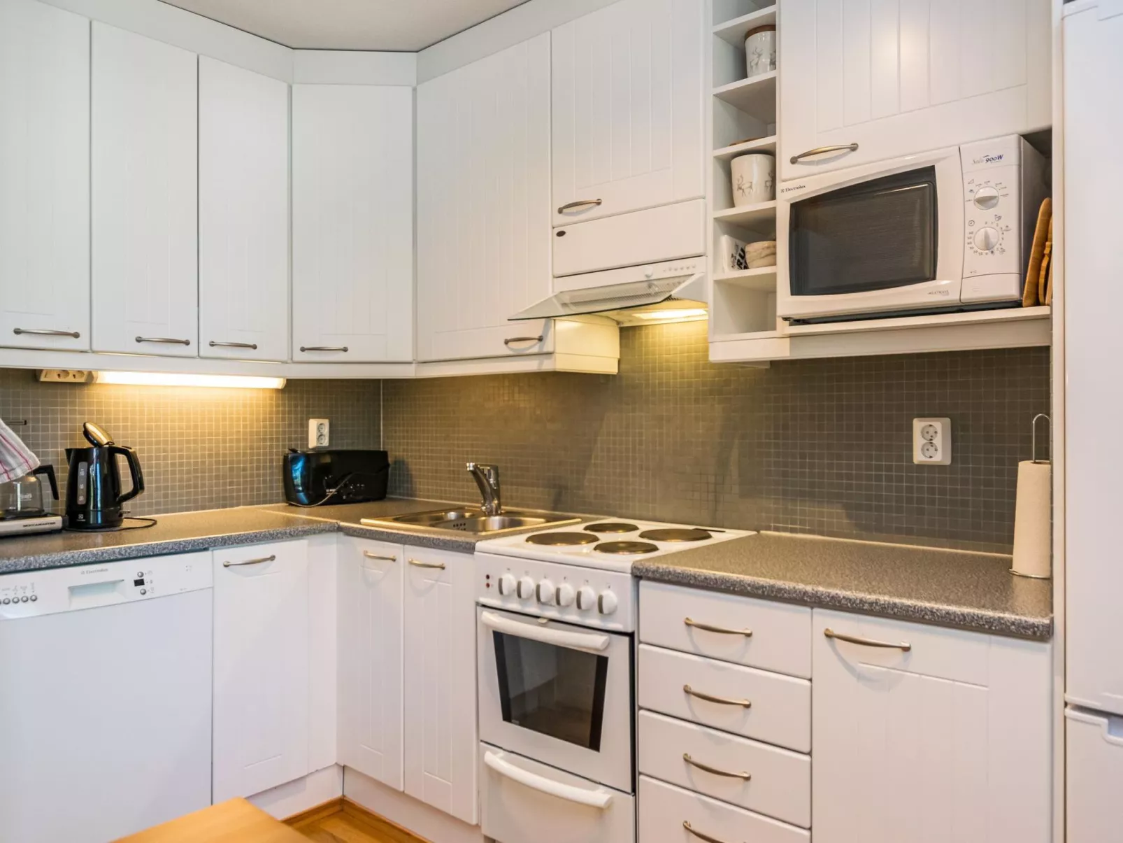 Karhunvartijan linna c22-Drinnen