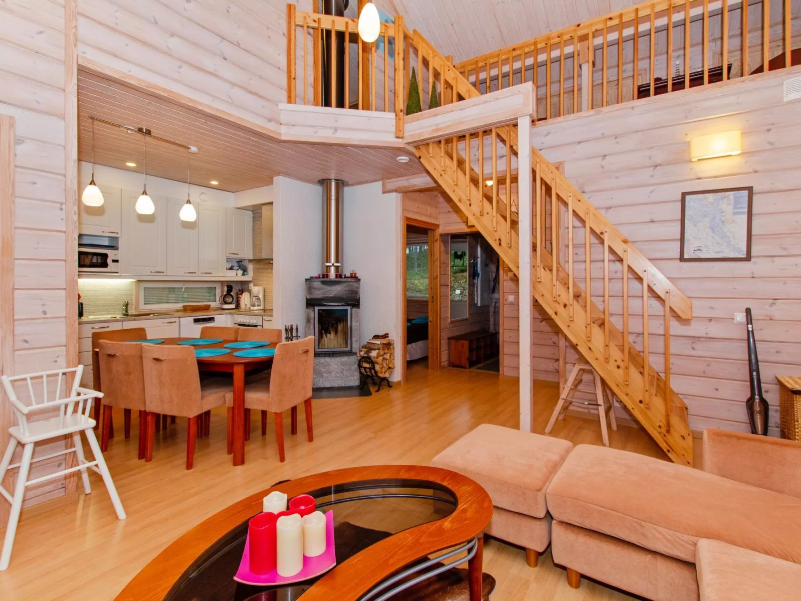 Otsopirtti, otso-Dedans