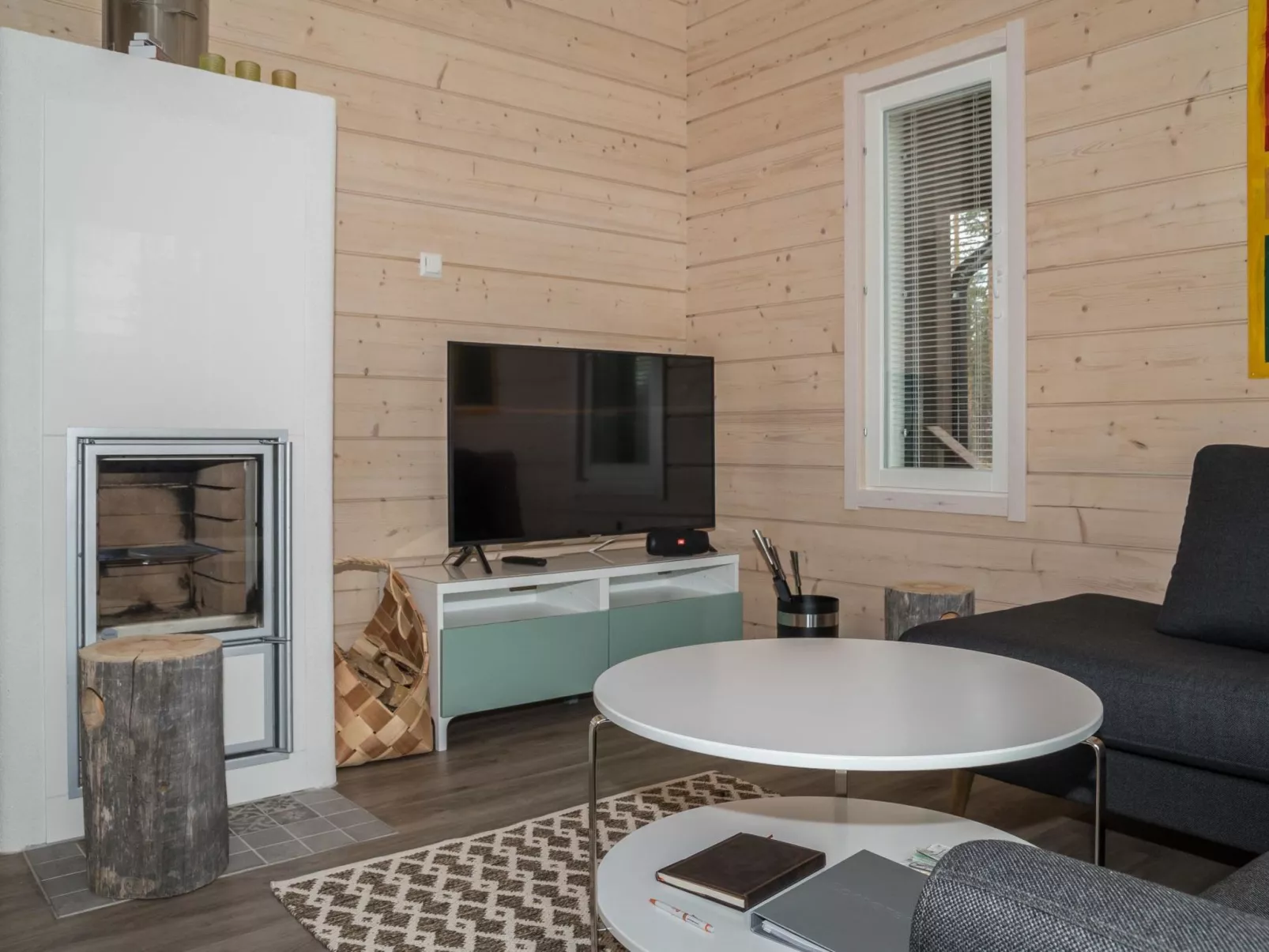 Äkäsmartti b-Dedans