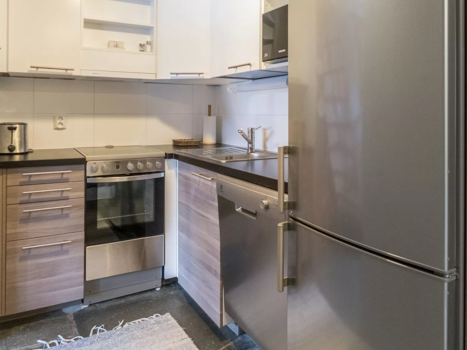 Vuokatinportti a 1-Dedans