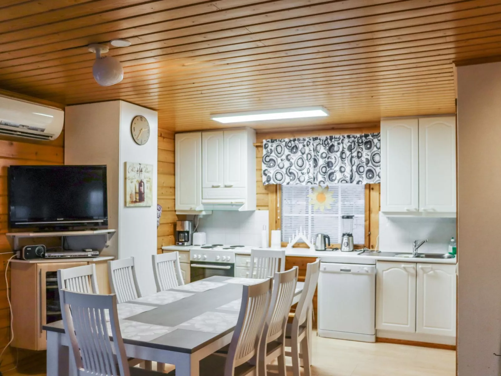 Aurinkoalppi 10a paritalo-Dedans