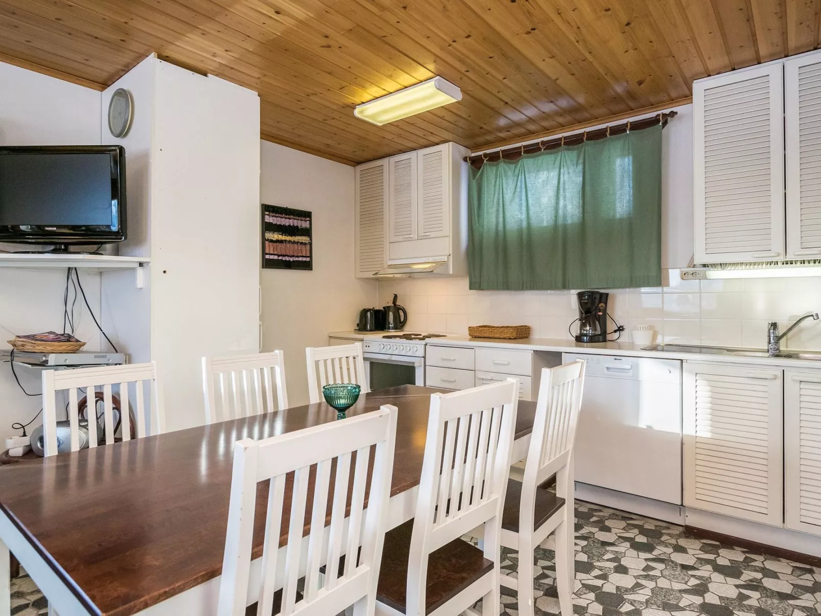 Alppikylä 3b paritalo-Drinnen