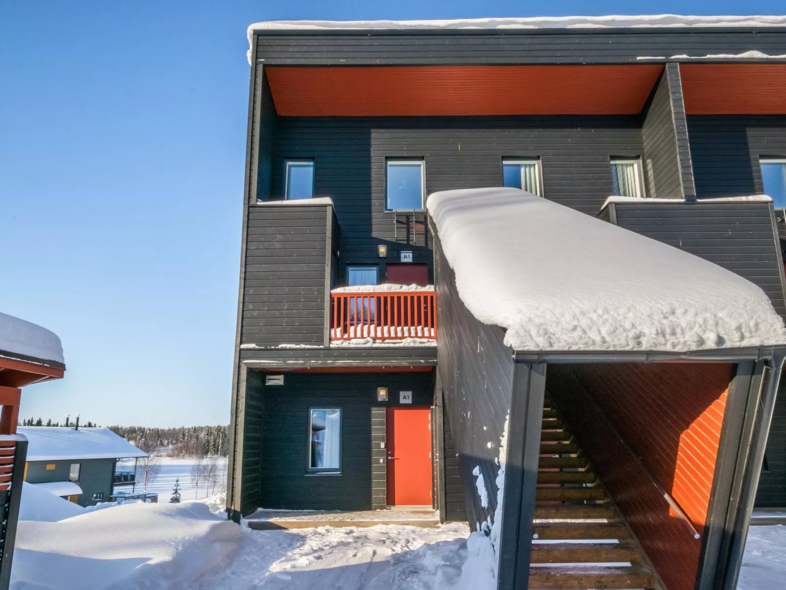 Skivillas 61 ukkohalla (b1)-Dedans