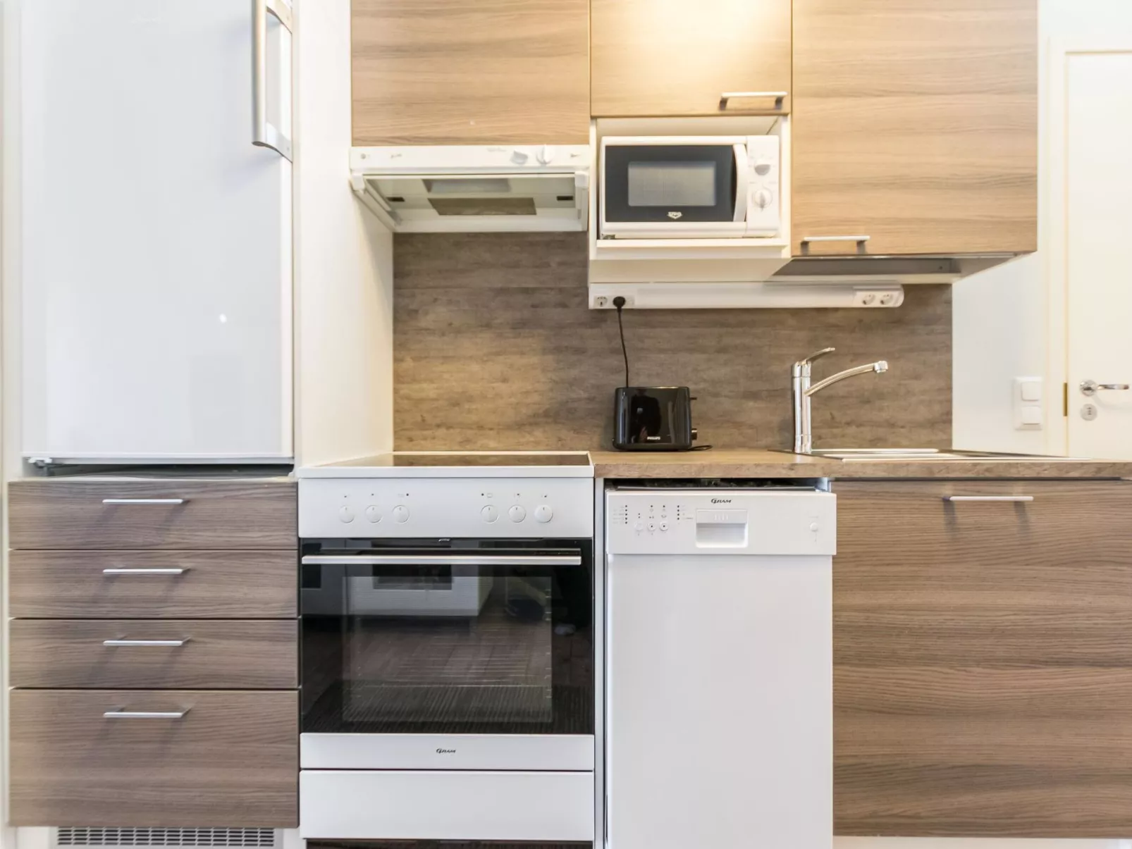 Skivillas 61 ukkohalla (b8)-Dedans