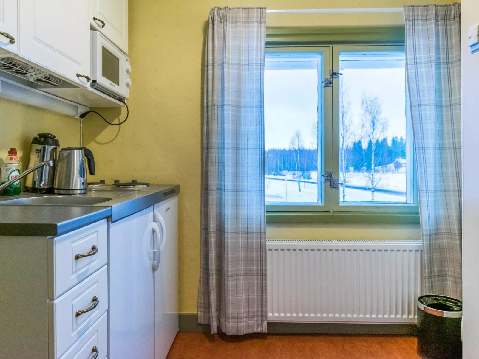 Kartanohuoneisto heikki-Dedans