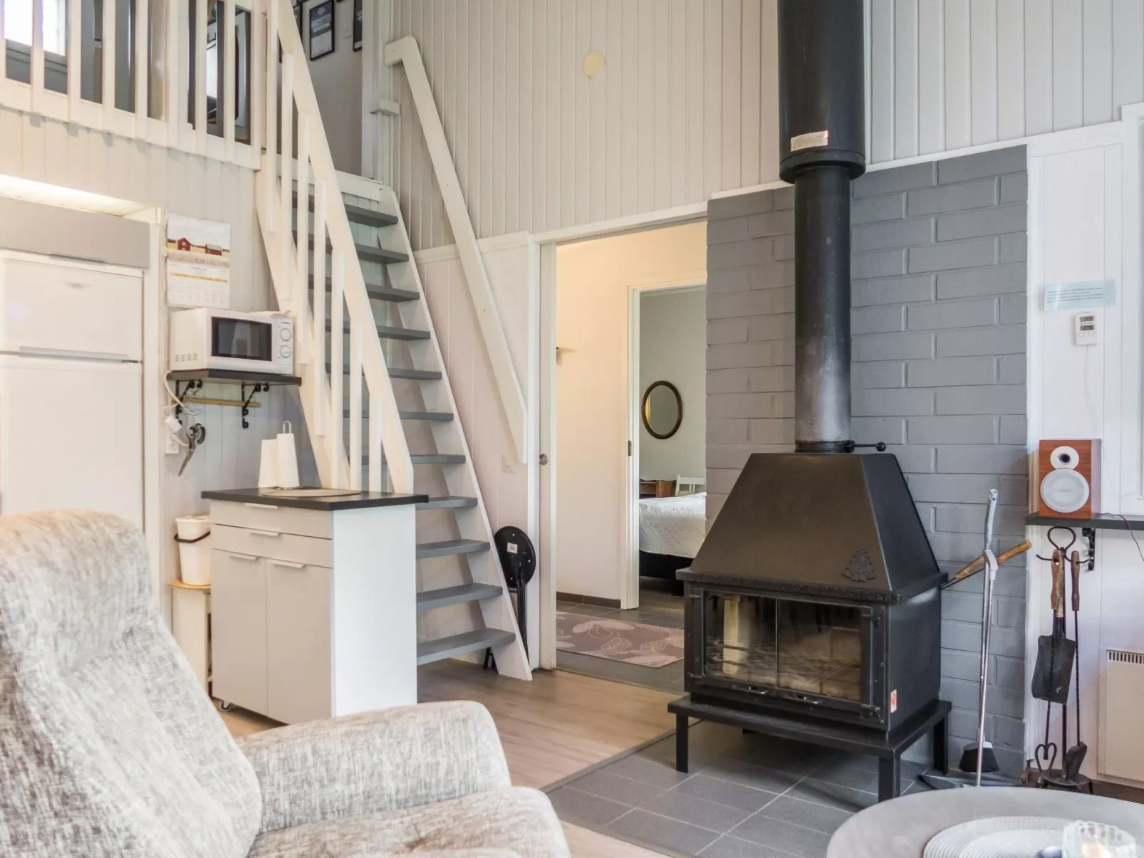 Lomakatti 6b-Drinnen