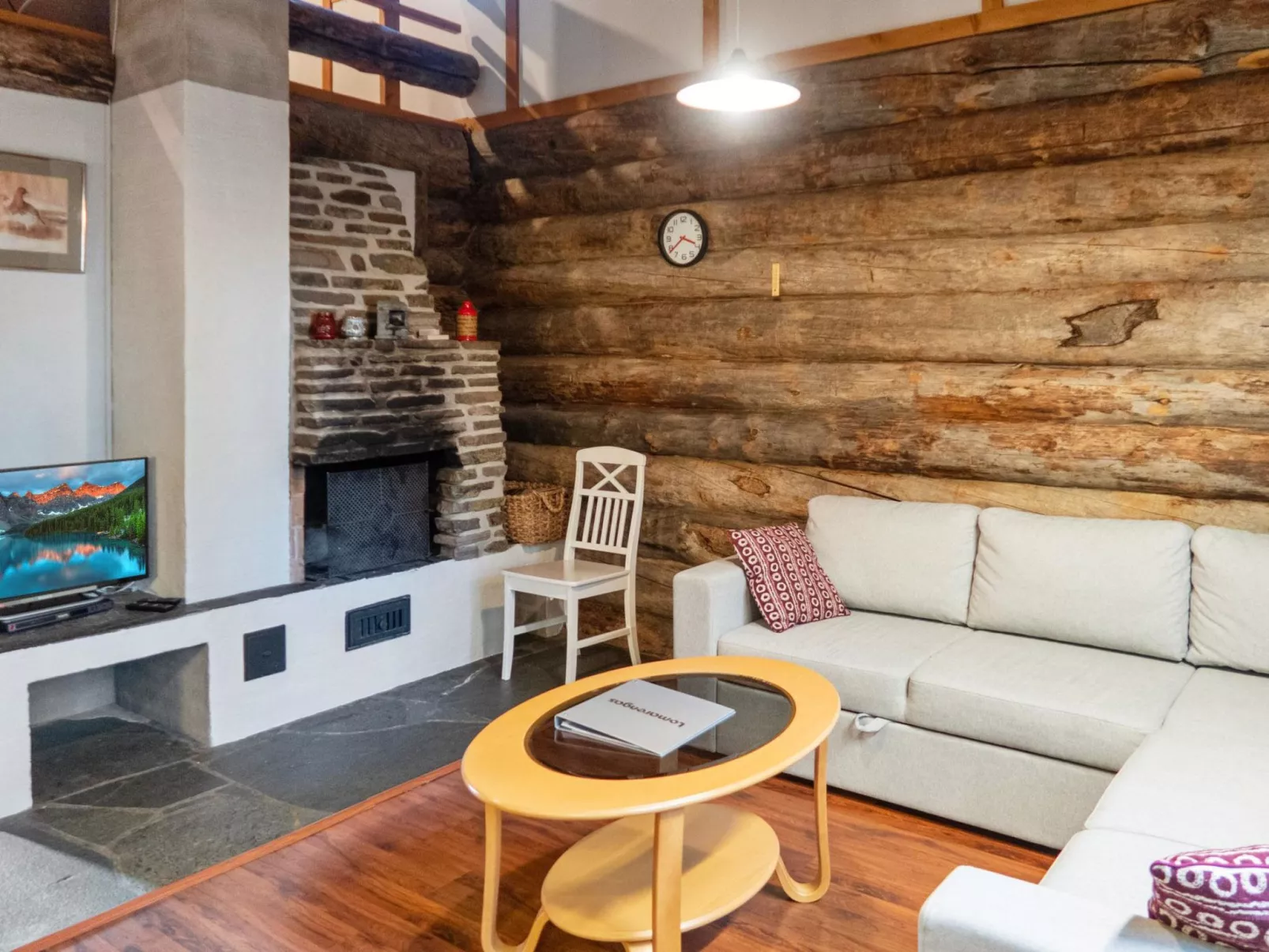 Vuokatinportti b3, lemminkäinen-Inside